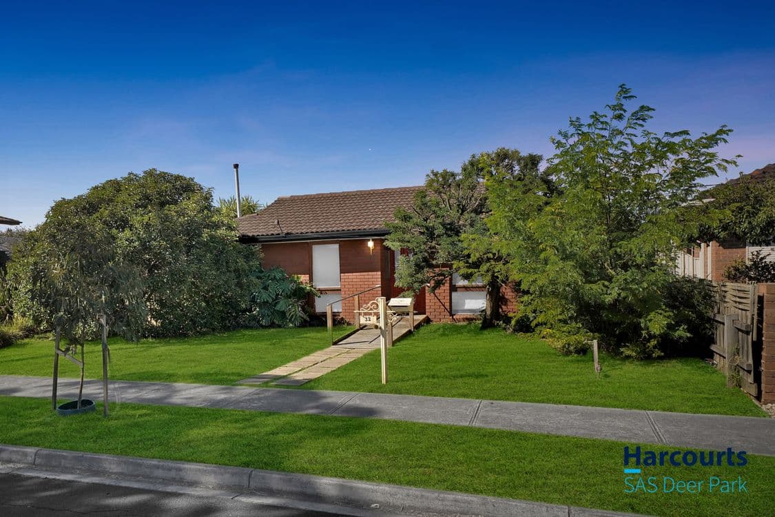 32 Norwood Dr, KEILOR EAST, VIC 3033, Keilor East - Thumbnail 2