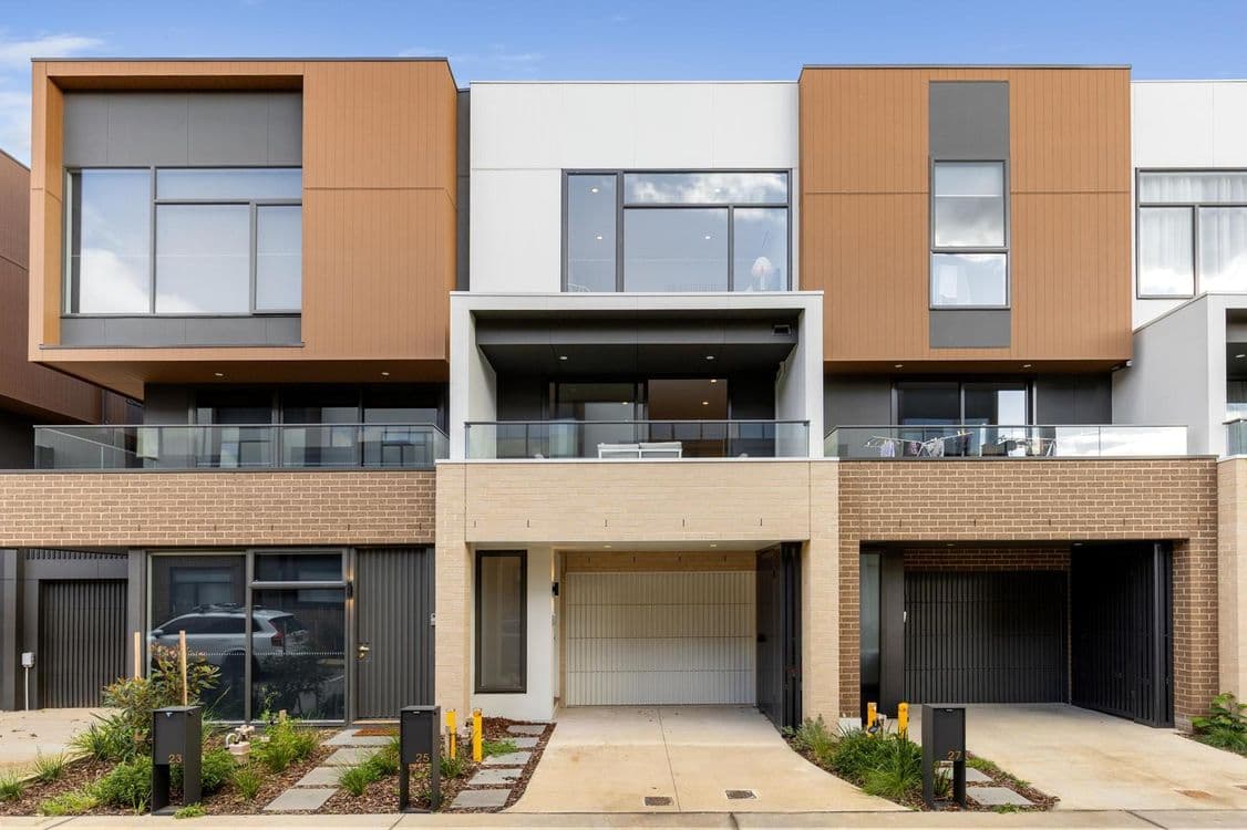 25 Jasmine Circuit, GLEN WAVERLEY, VIC 3150, Glen Waverley - Image 1