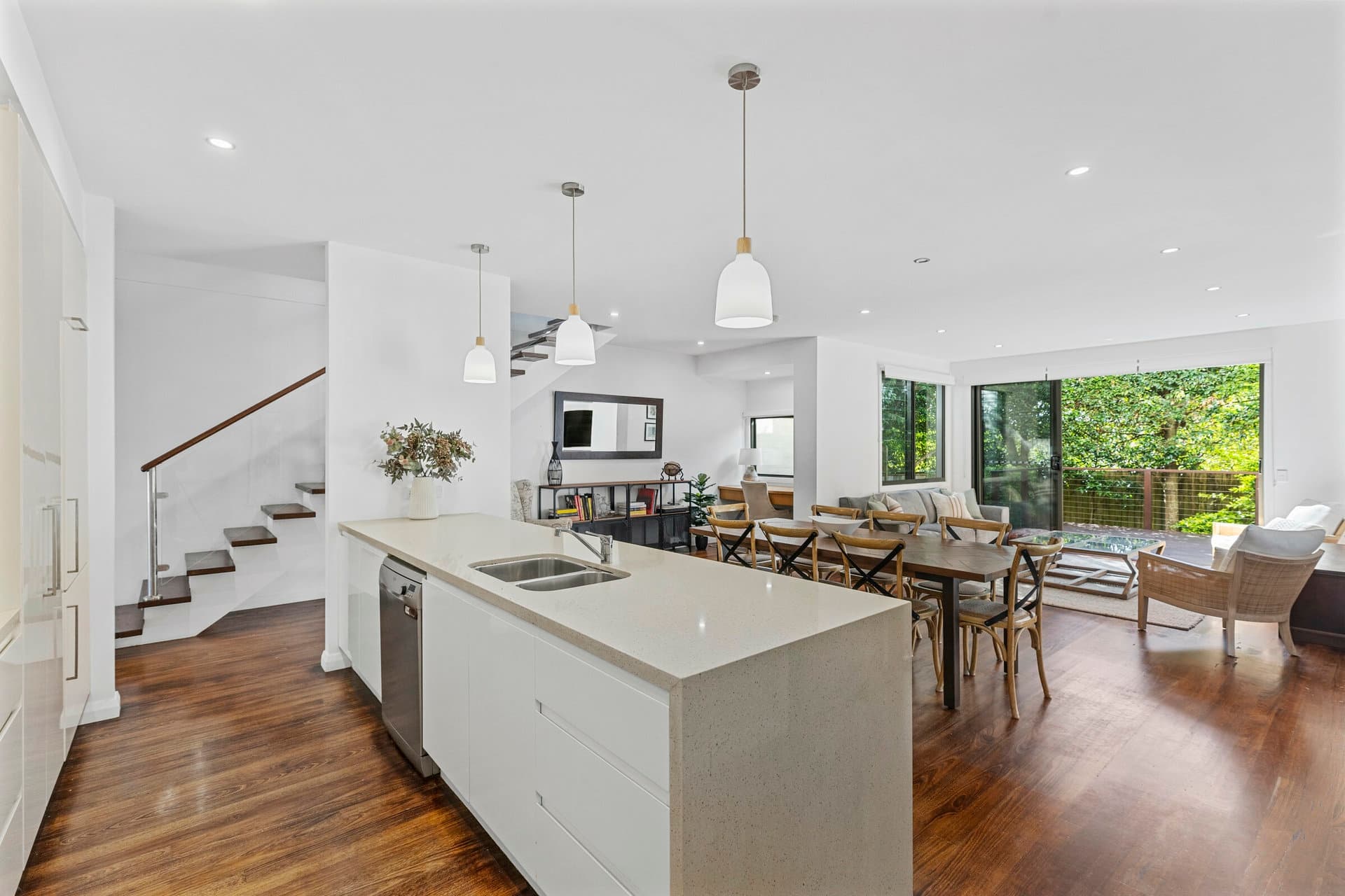 10B Chantell Avenue, Terrigal, Terrigal - Thumbnail 3