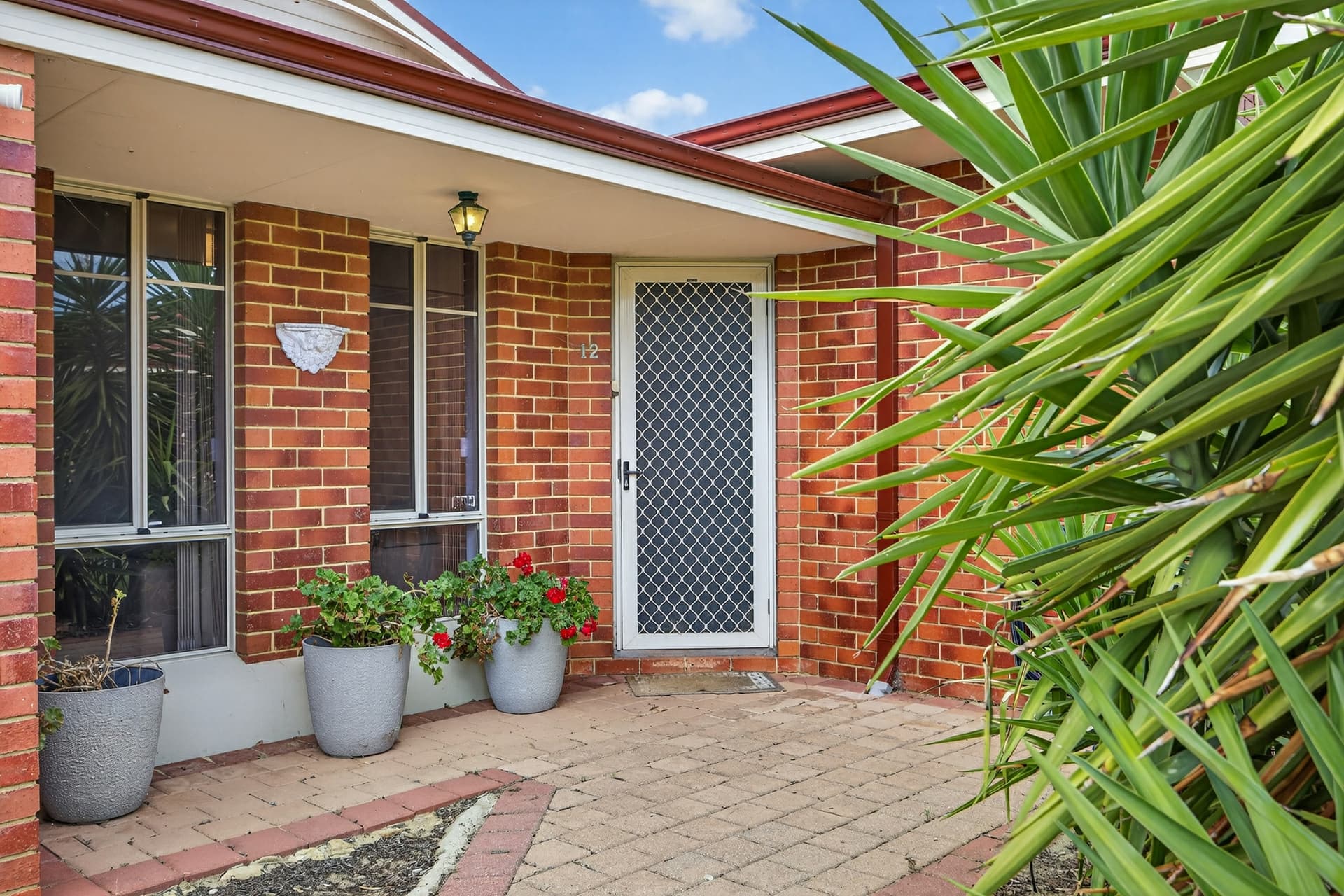 12 Princeton Circle, Alexander Heights, Alexander Heights - Thumbnail 2