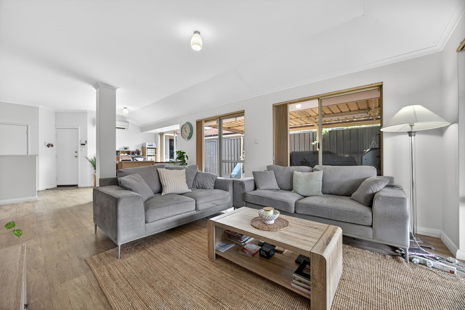 12 Princeton Circle, Alexander Heights, Alexander Heights - Thumbnail 5