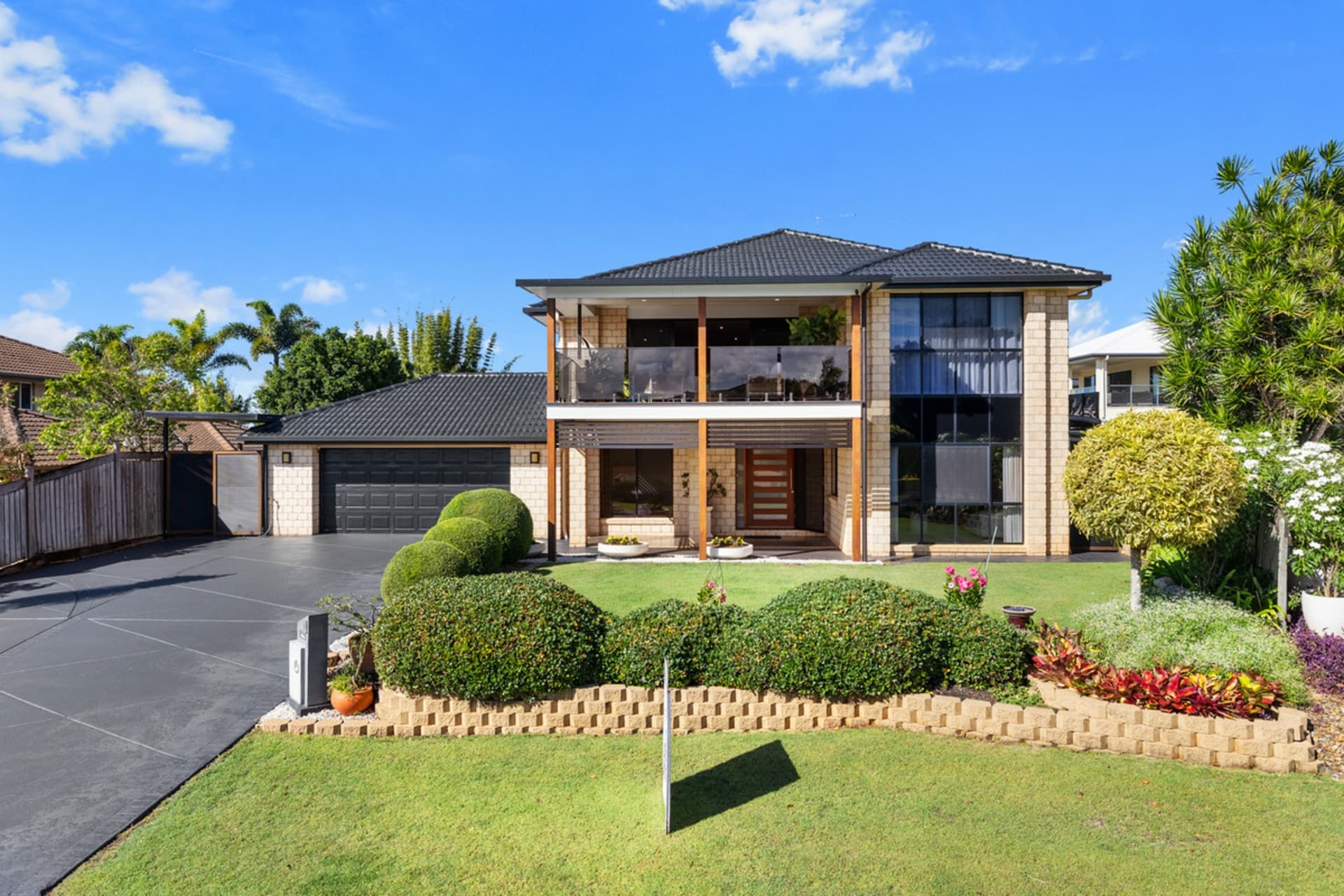 8 Melrose Court, Redland Bay, Redland Bay - Image 1