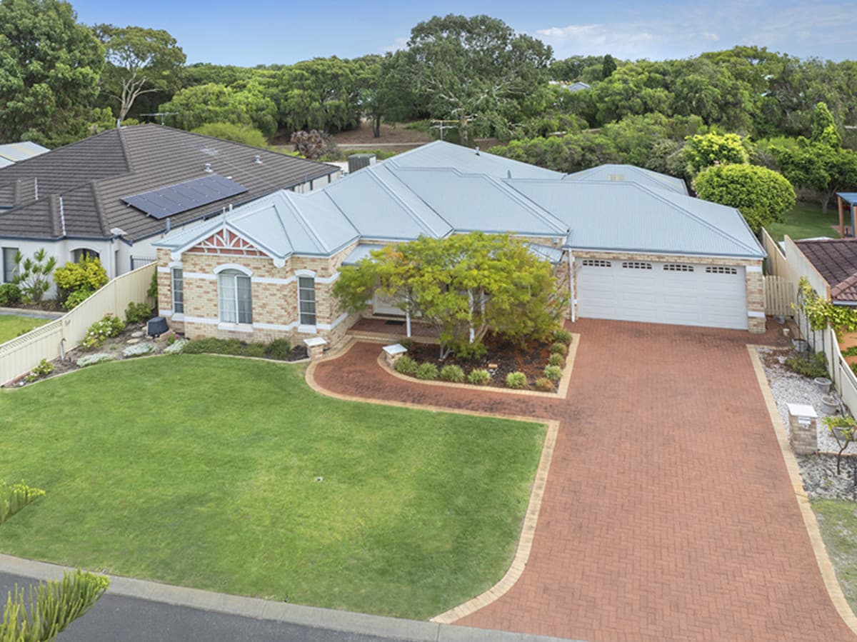 12 Pebble Drive, Geographe, Geographe - Thumbnail 3