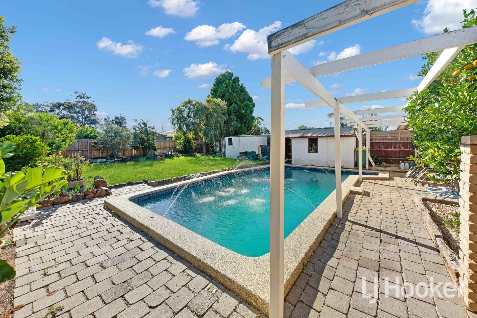 17 Clowes Street, Melton South, Melton South - Thumbnail 3