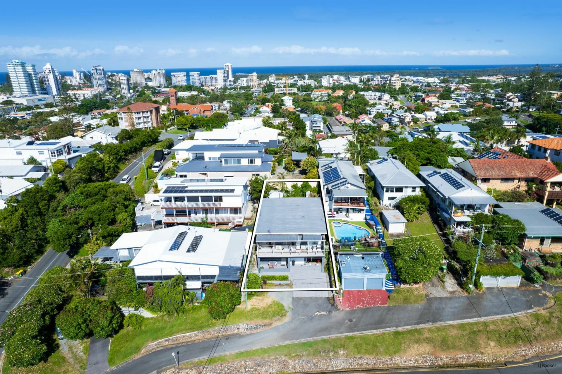 28 Rutledge Street, Coolangatta, Coolangatta - Thumbnail 2