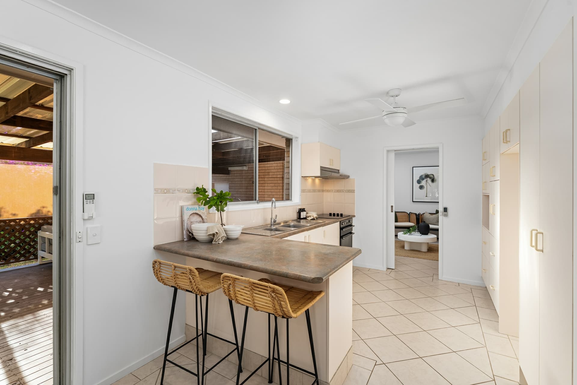 16 Windsor Road, Wamberal, Wamberal - Thumbnail 8