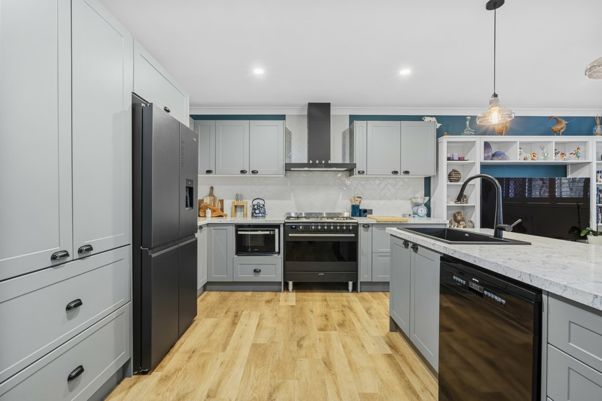 2048/6 Crestridge Crescent, Oxenford, Oxenford - Thumbnail 2