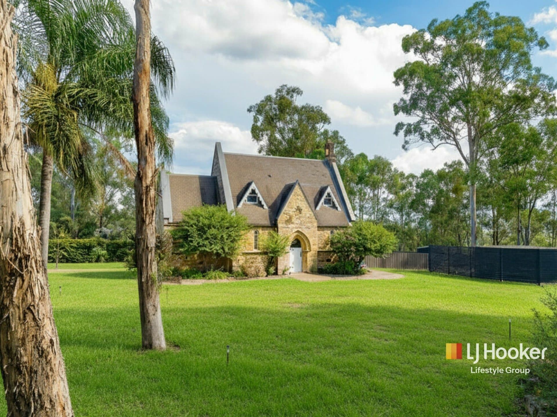1120 Greendale Road, Greendale, Greendale - Thumbnail 4