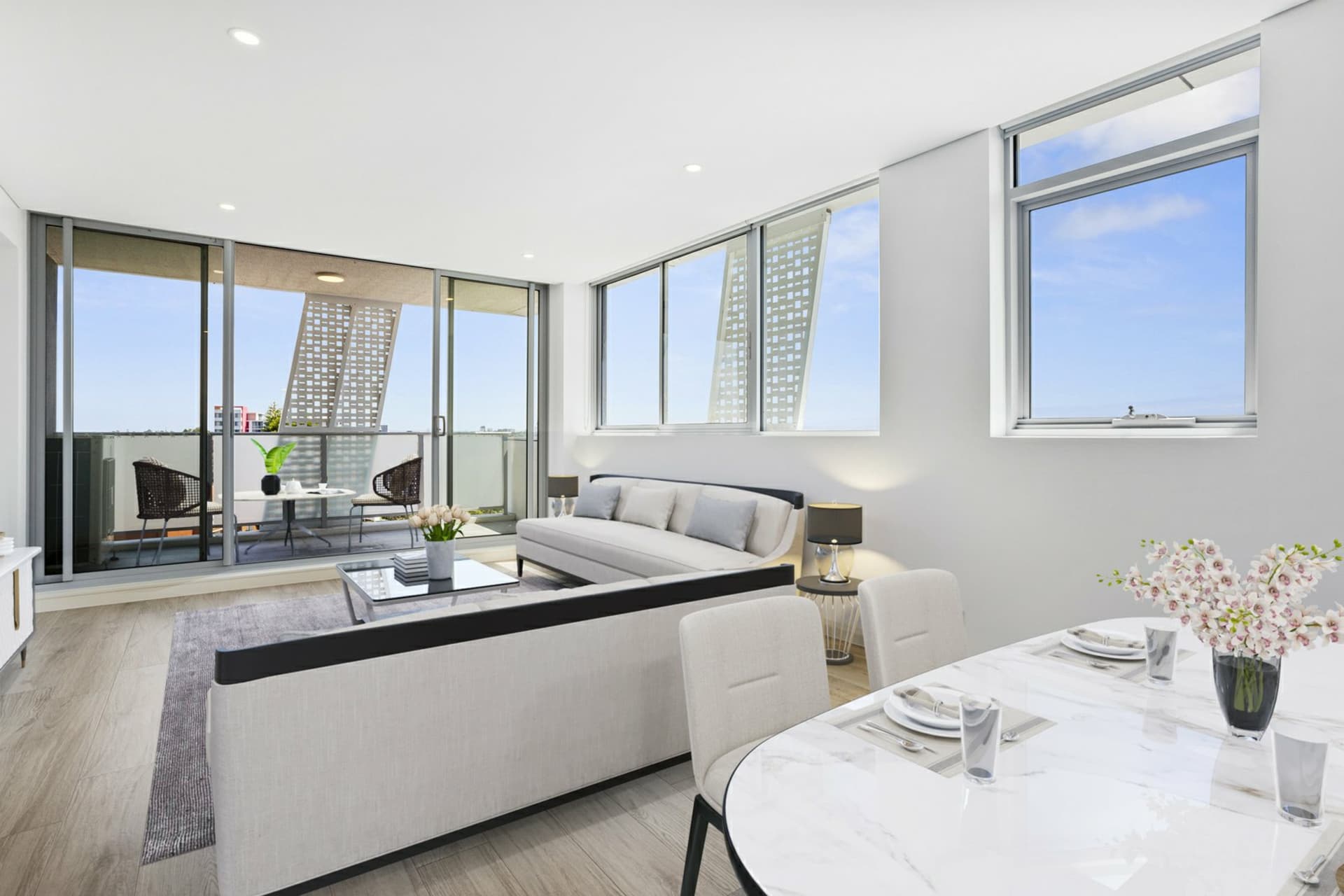Apartment 510/418-422 Canterbury Road, Campsie, Campsie - Thumbnail 2