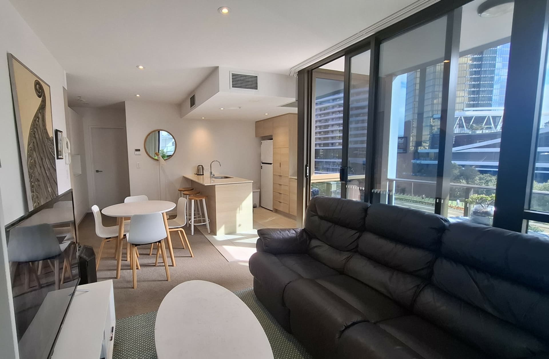 401/2663 Gold Coast Highway, Broadbeach, Broadbeach - Thumbnail 4