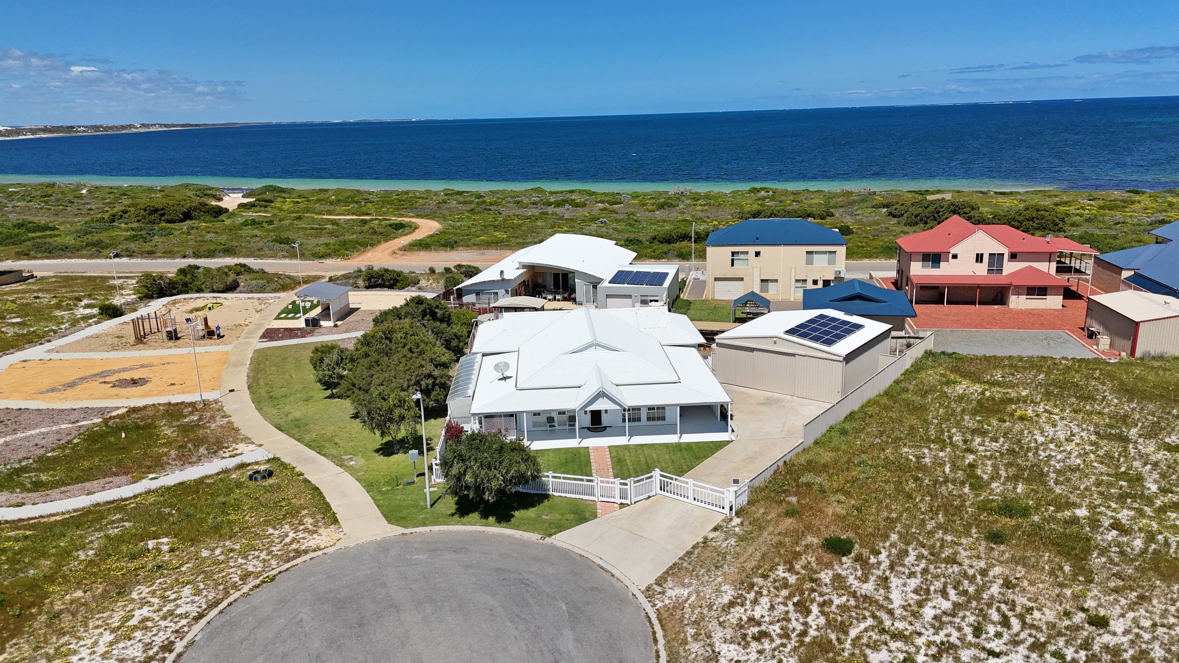 4 Peterson Place, Green Head WA 6514, Green Head - Image 1
