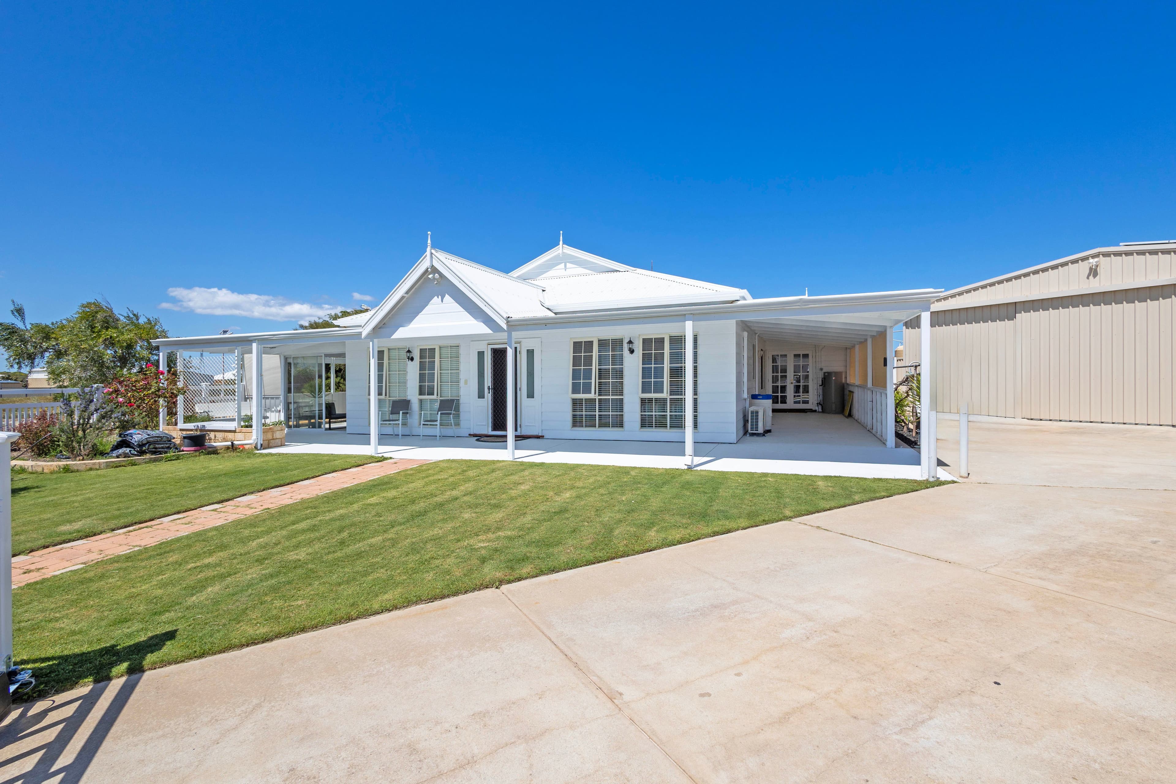 4 Peterson Place, Green Head WA 6514, Green Head - Thumbnail 2