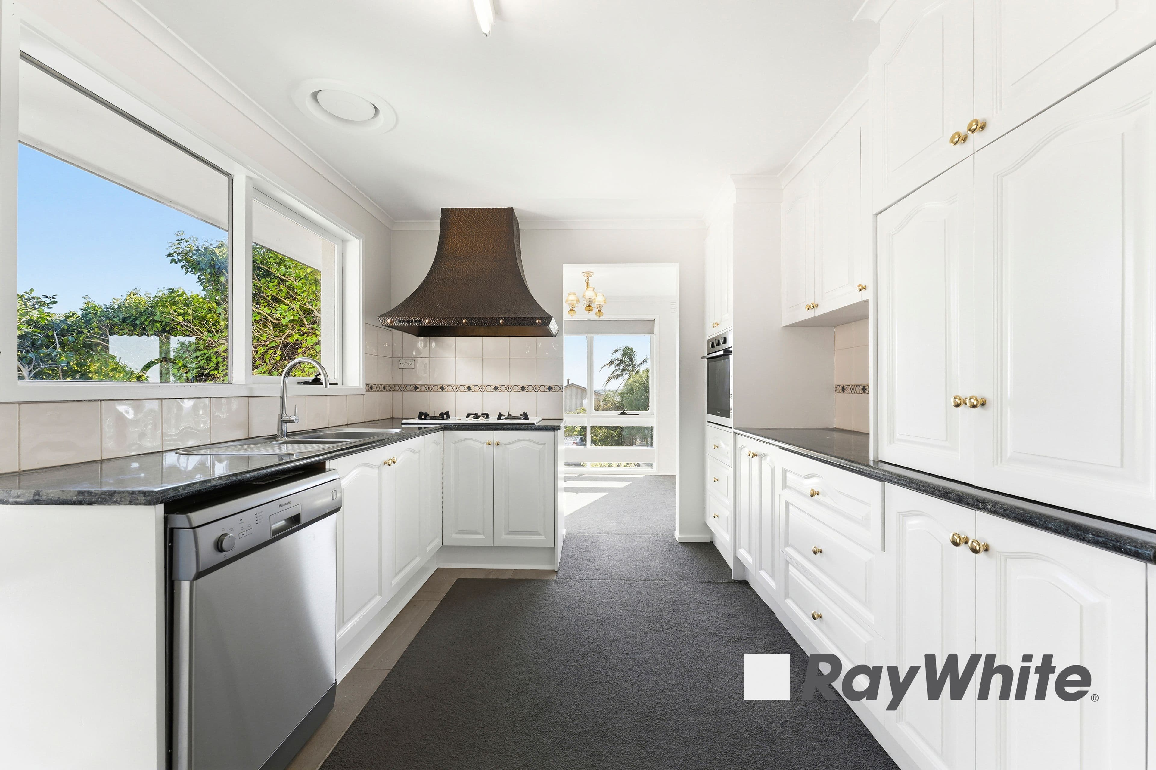 14 Johnson Place, Endeavour Hills VIC 3802, Endeavour Hills - Thumbnail 6