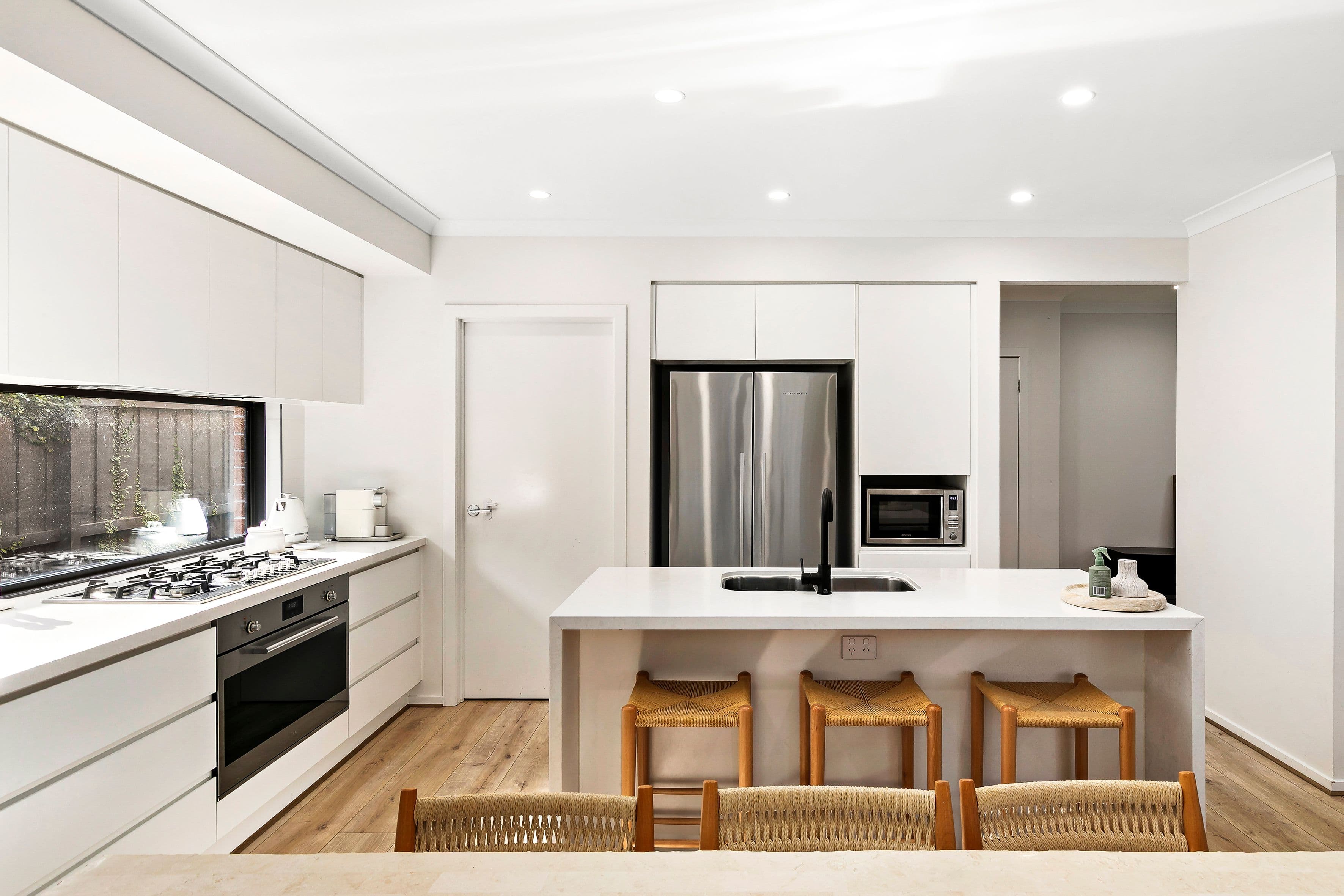 33 Verdant Avenue, Greenvale VIC 3059, Greenvale - Thumbnail 2