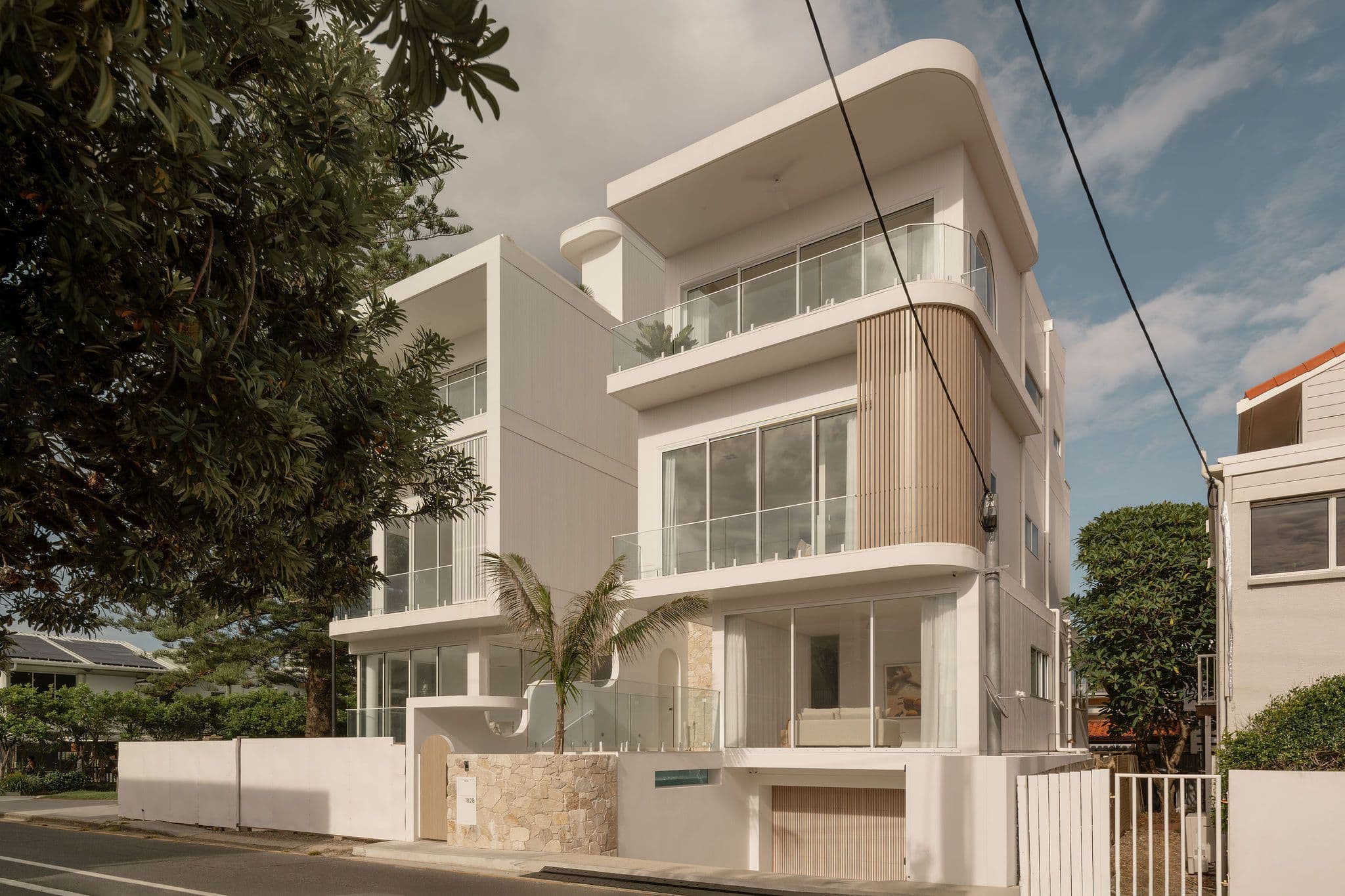 182B Hedges Avenue, Mermaid Beach QLD 4218, Mermaid Beach - Thumbnail 2