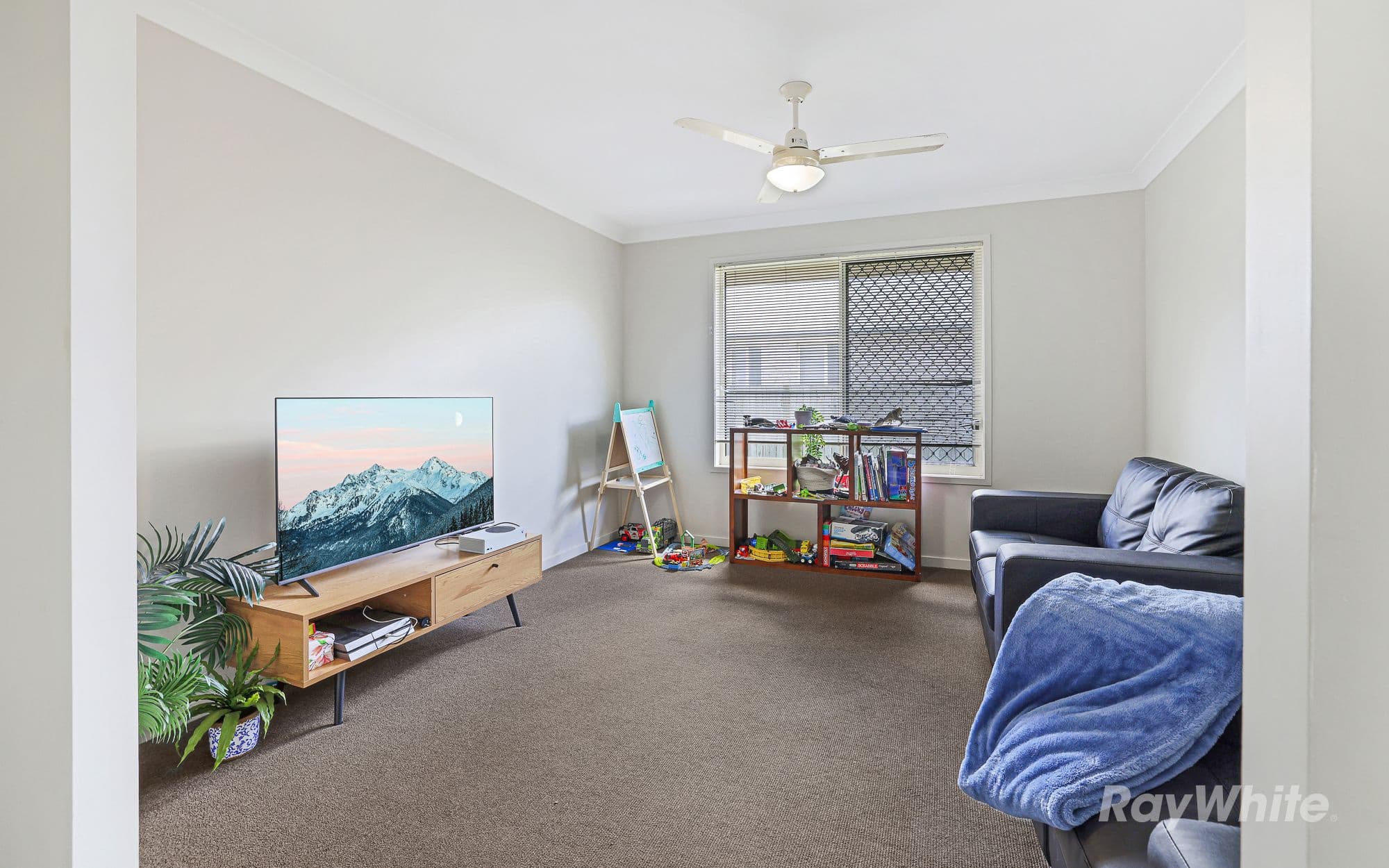 92 Neville Drive, Branyan QLD 4670, Branyan - Thumbnail 5