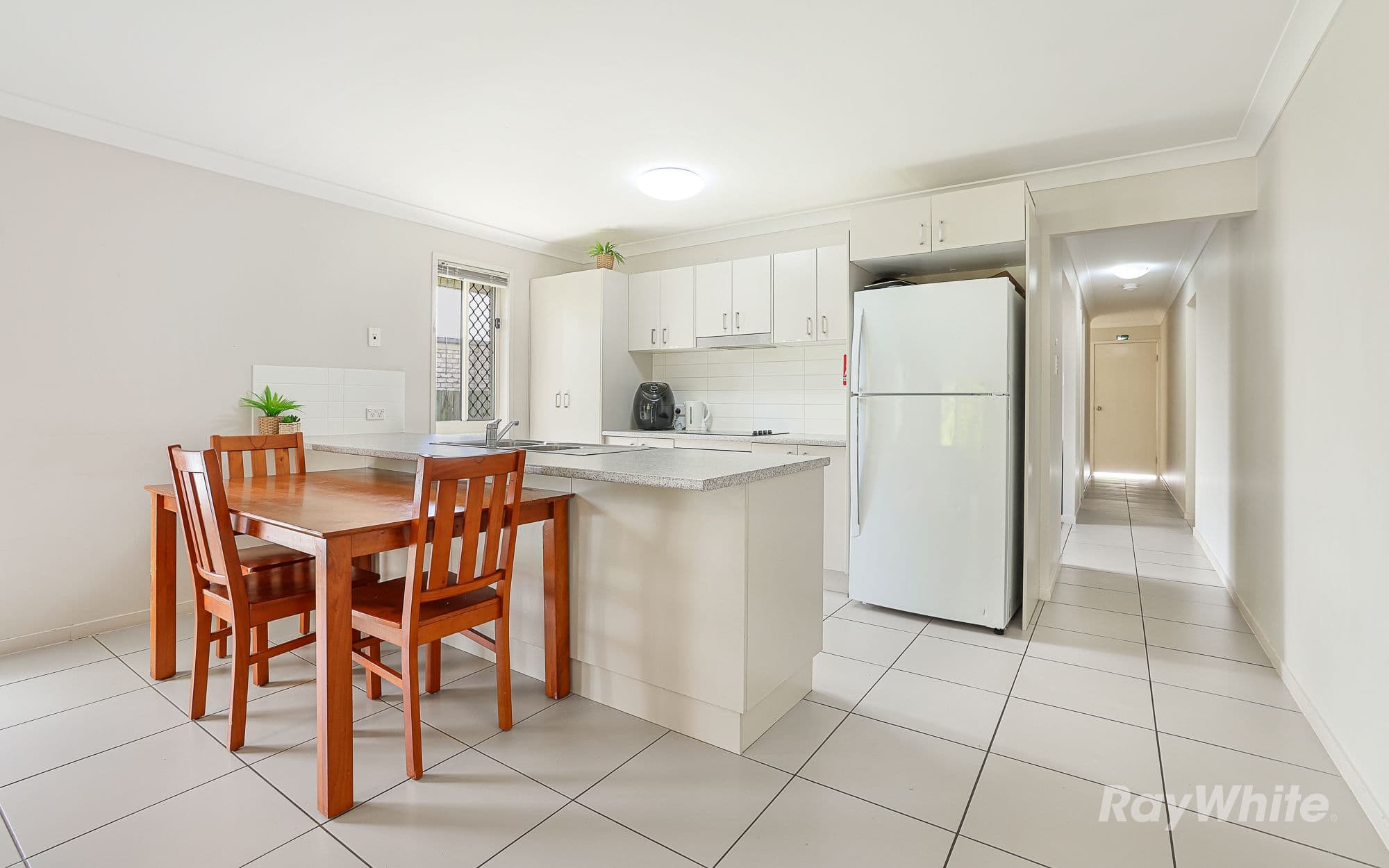 92 Neville Drive, Branyan QLD 4670, Branyan - Thumbnail 8
