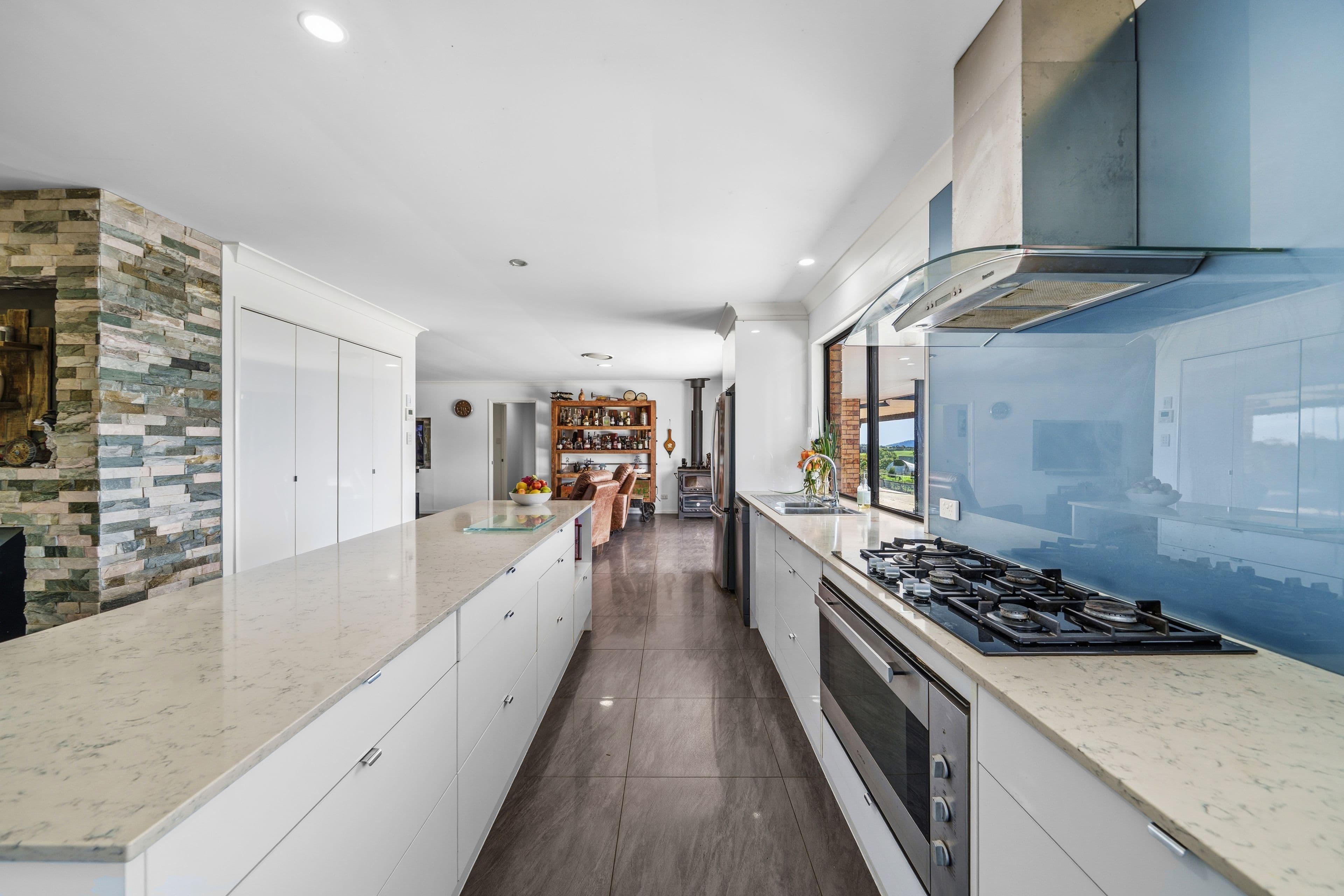 38 Summerville Road, Beechmont QLD 4211, Beechmont - Thumbnail 4
