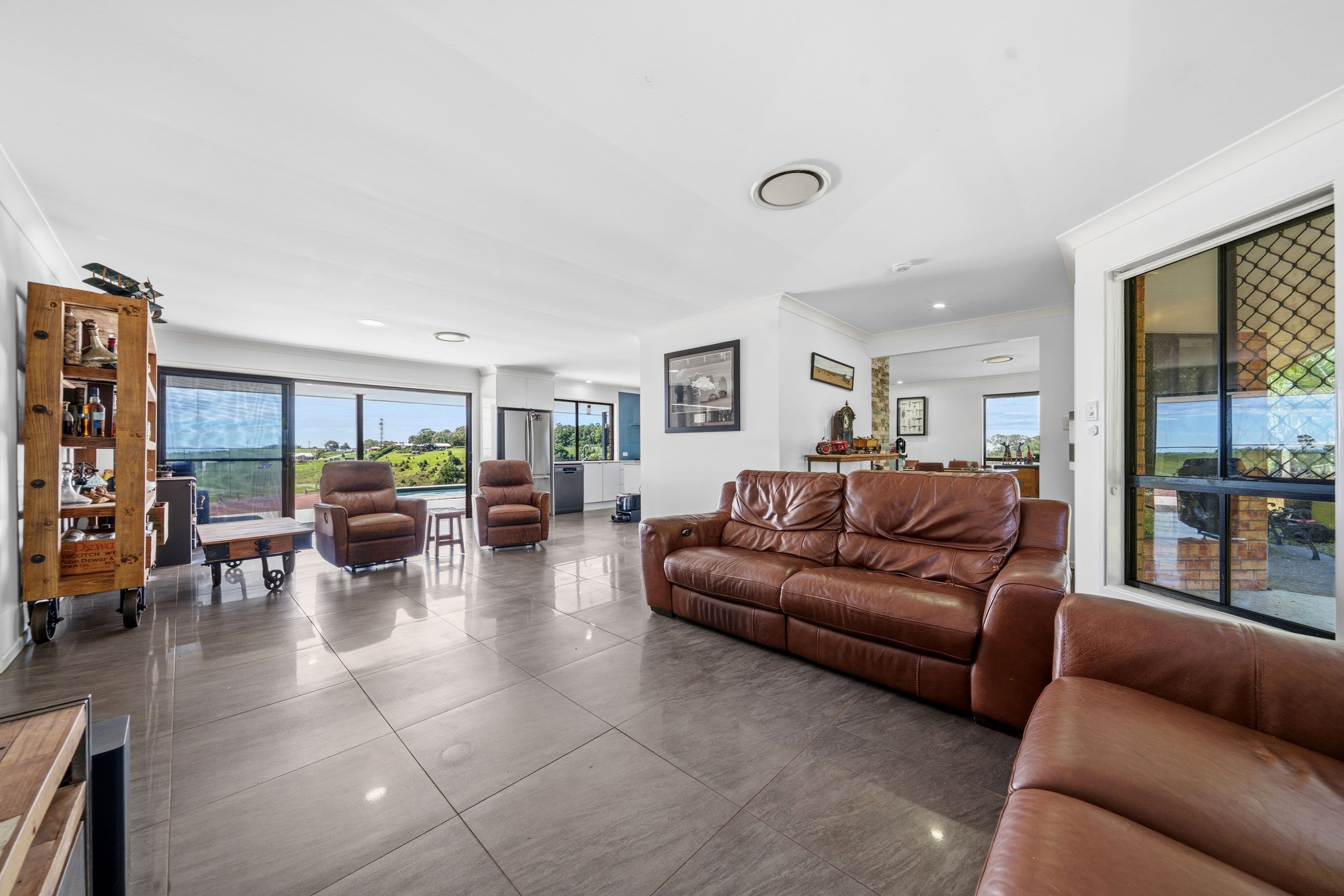 38 Summerville Road, Beechmont QLD 4211, Beechmont - Thumbnail 7