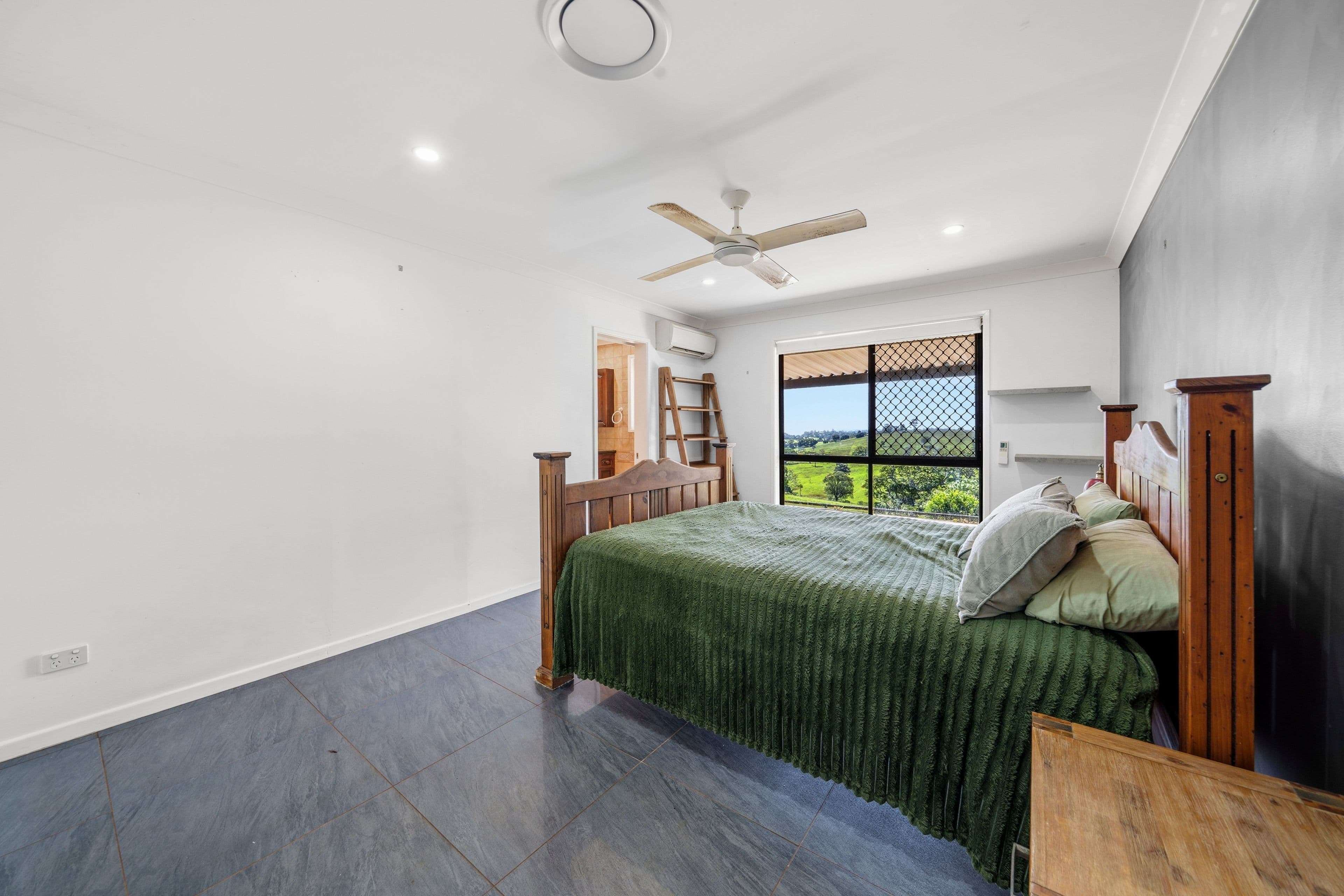 38 Summerville Road, Beechmont QLD 4211, Beechmont - Thumbnail 8