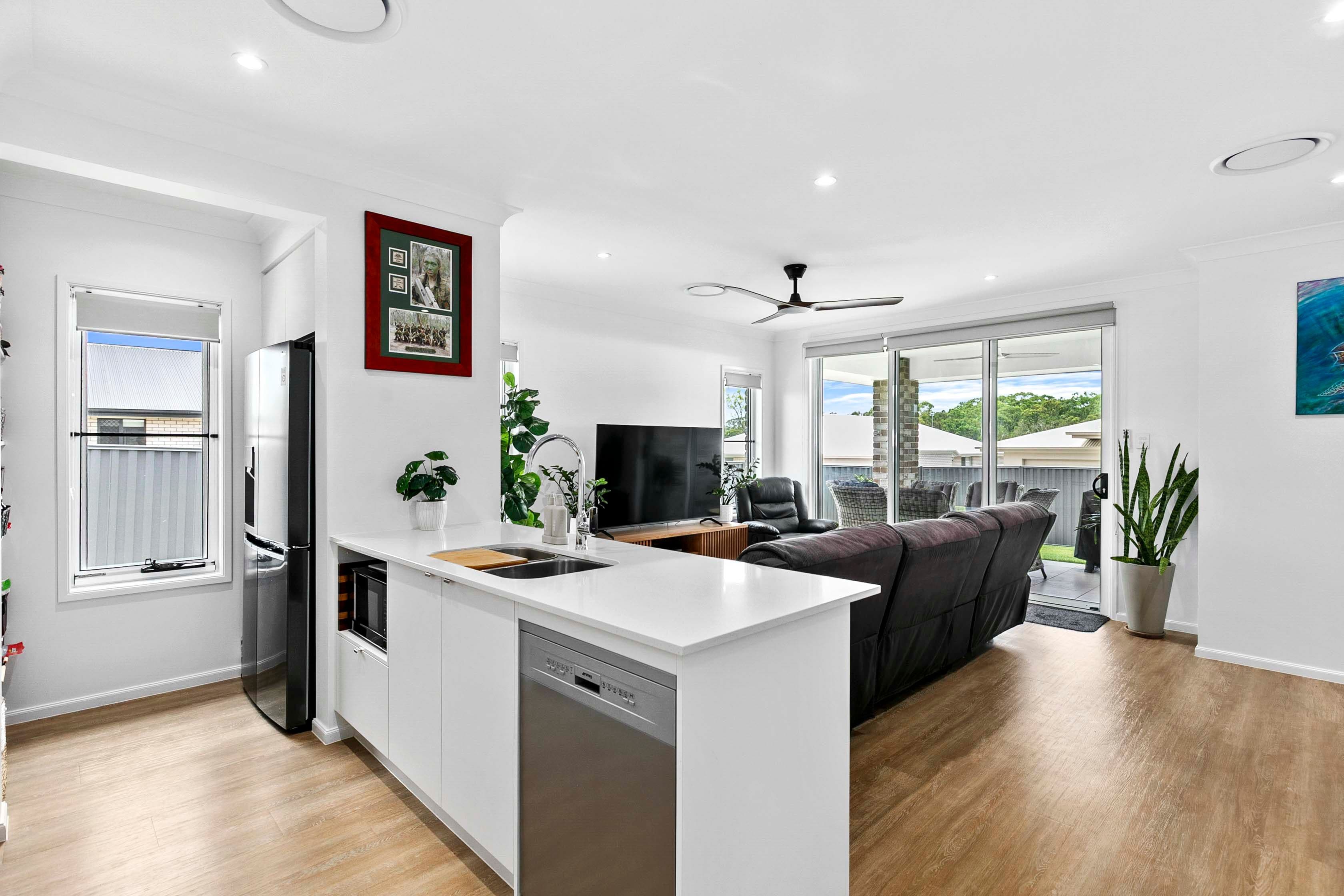 122A Bideford Street, Torquay QLD 4655, Torquay - Thumbnail 4