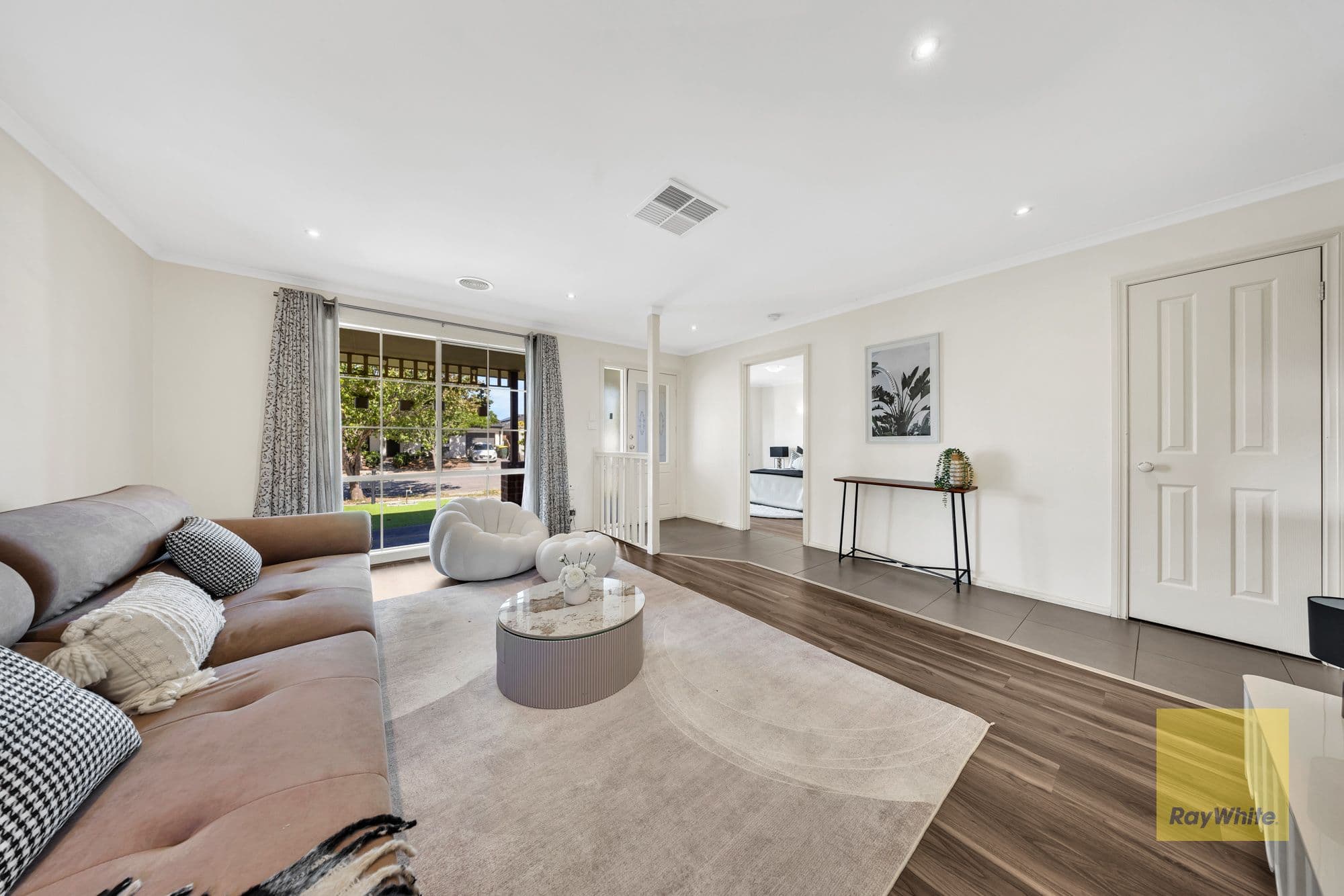 10 Bridlepath Drive, Truganina VIC 3029, Truganina - Thumbnail 7