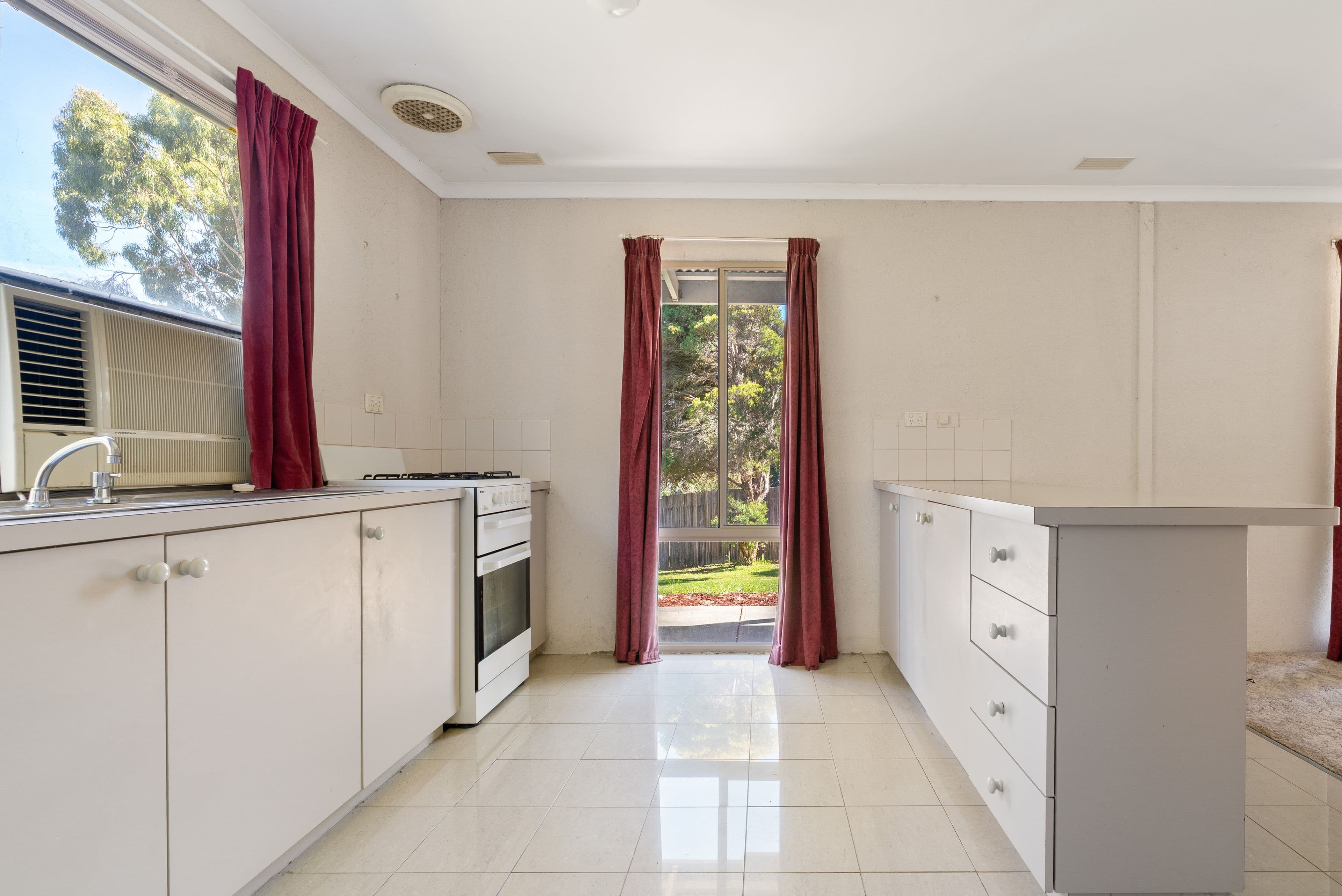 27 Bellbangra Avenue, Rosebud VIC 3939, Rosebud - Thumbnail 3