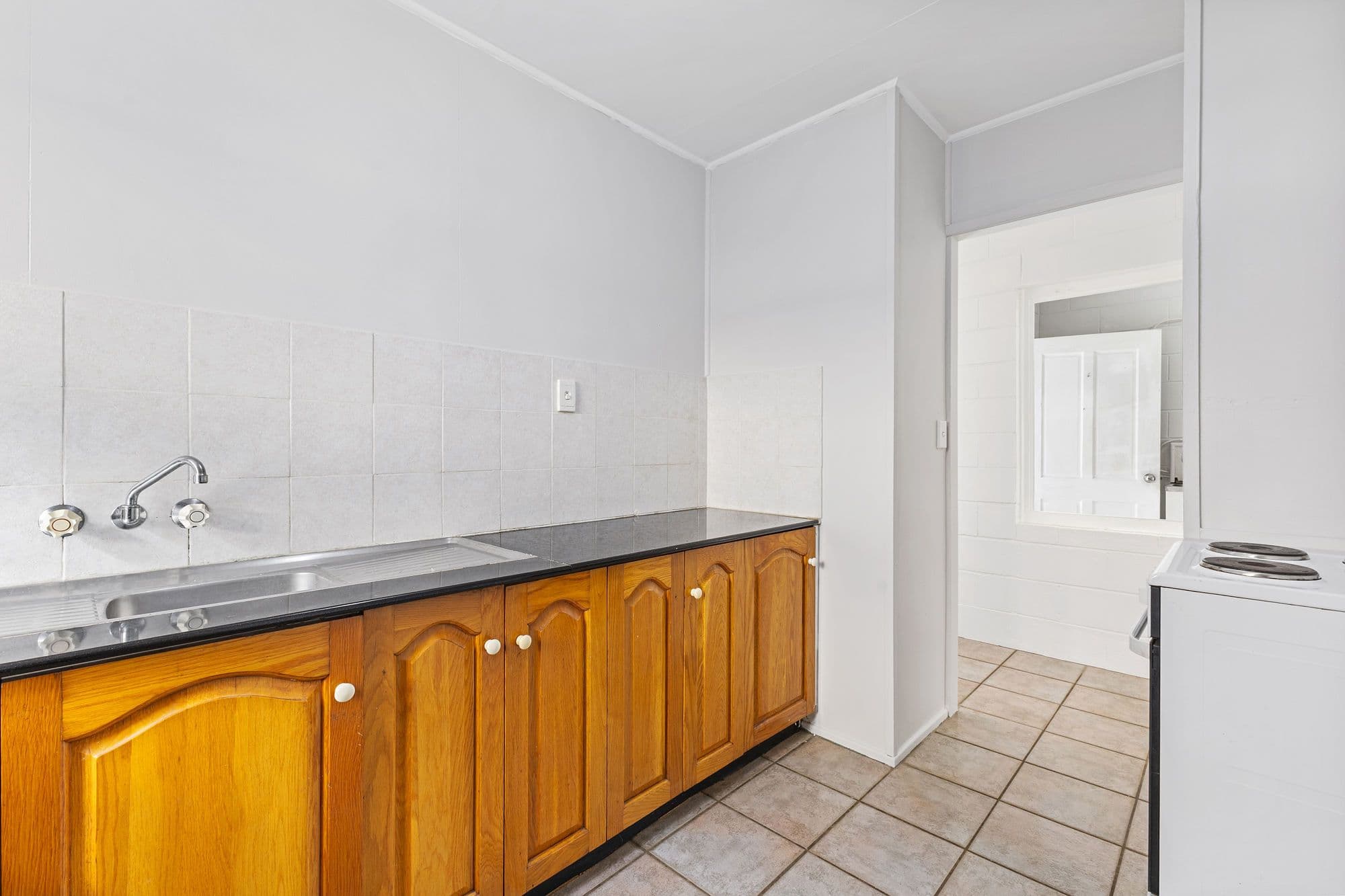 6 Seaview Parade, Deception Bay QLD 4508, Deception Bay - Thumbnail 8