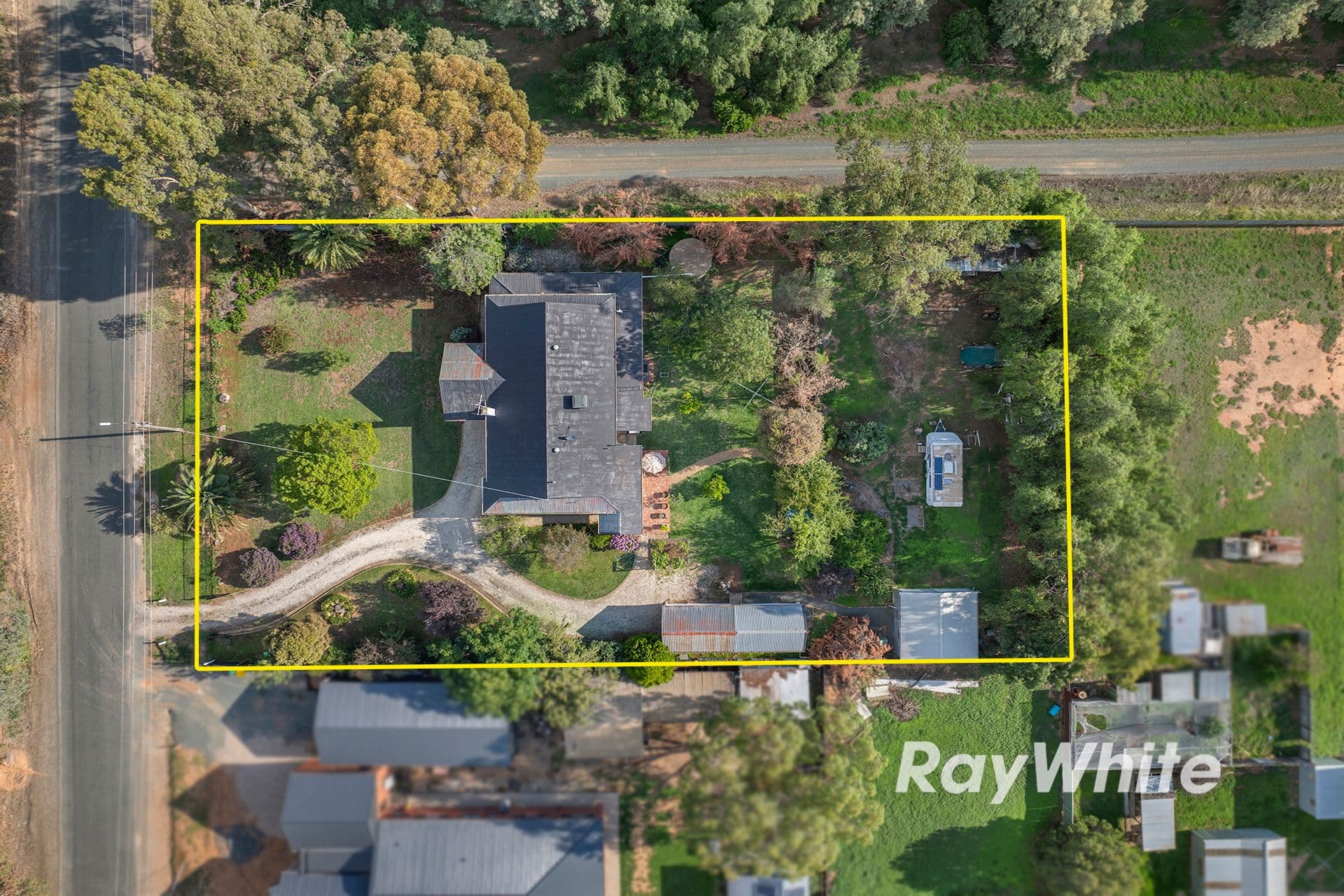 34 Railway Road, Rochester VIC 3561, Rochester - Thumbnail 8