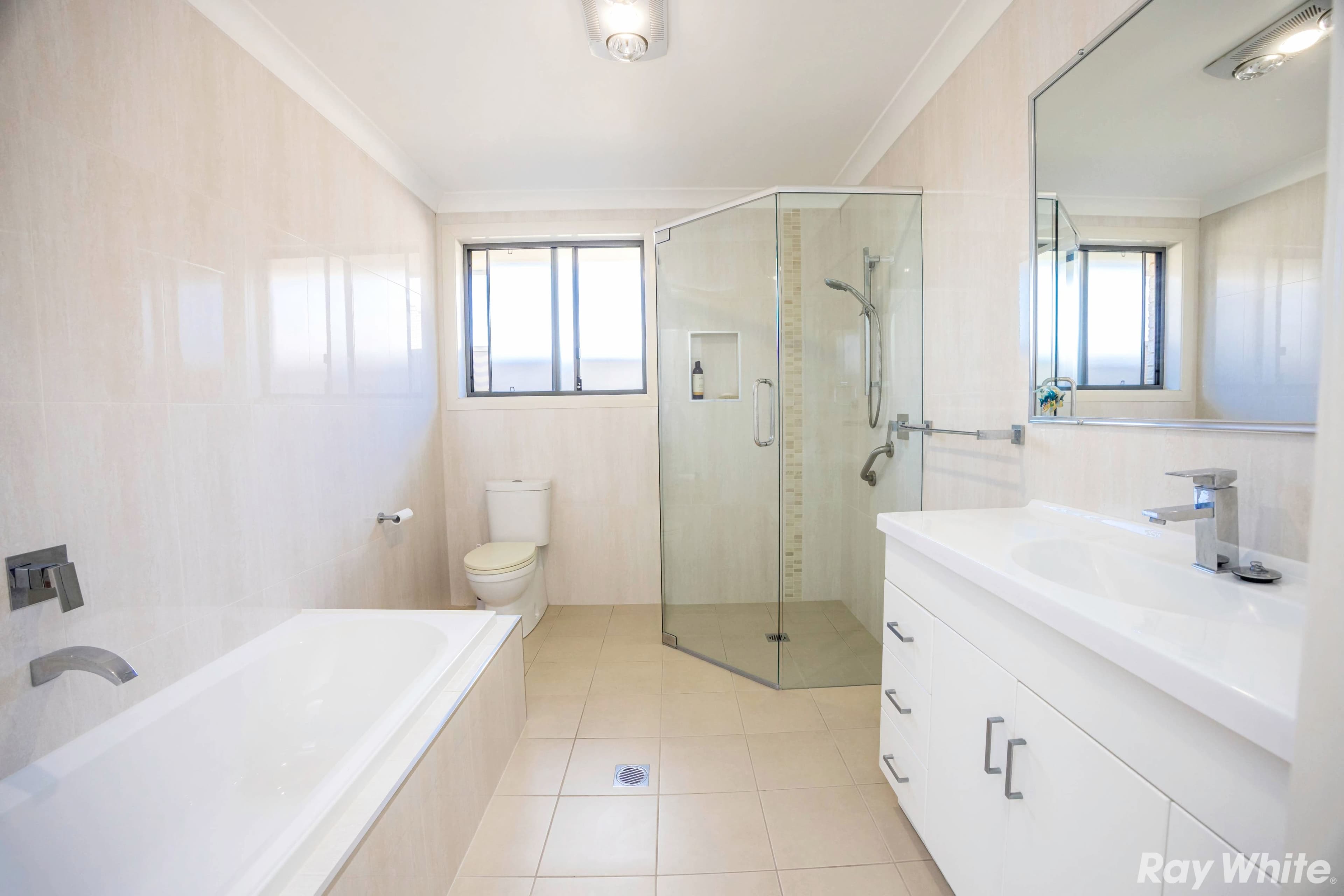 24 Massie Crescent, Tuncurry NSW 2428, Tuncurry - Thumbnail 7