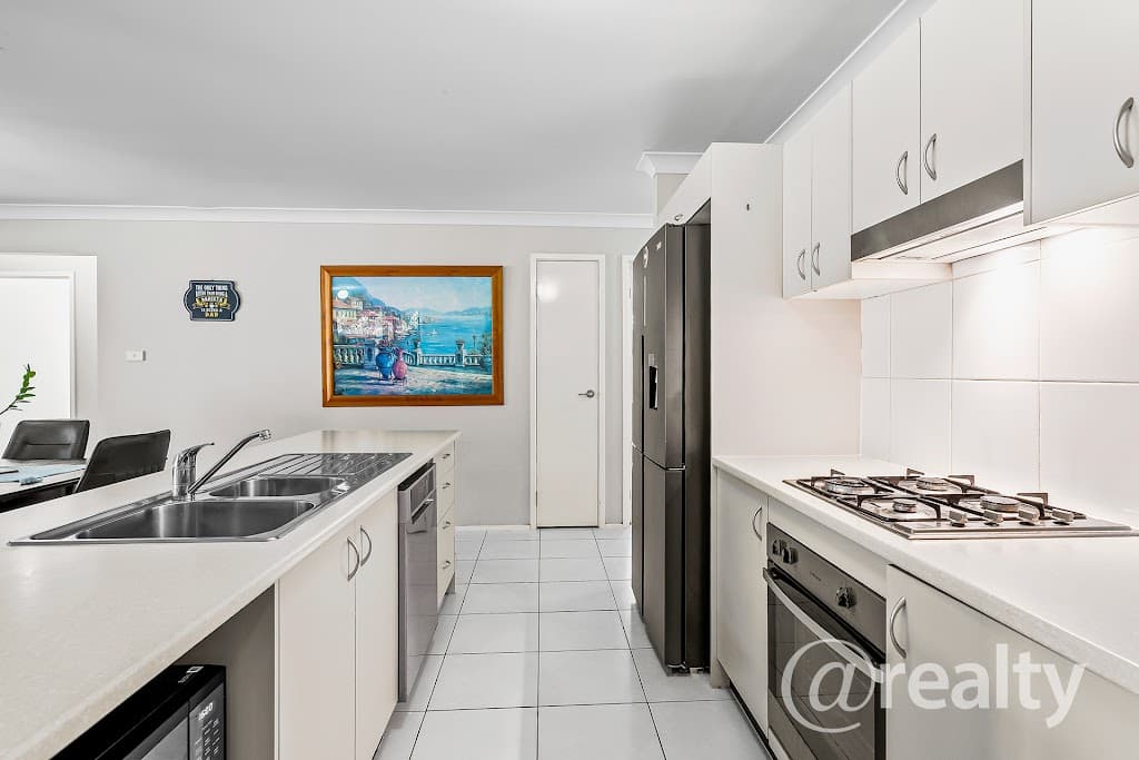 186 Greenwood Parkway, Jordan Springs, NSW, 2747, Jordan Springs - Thumbnail 3