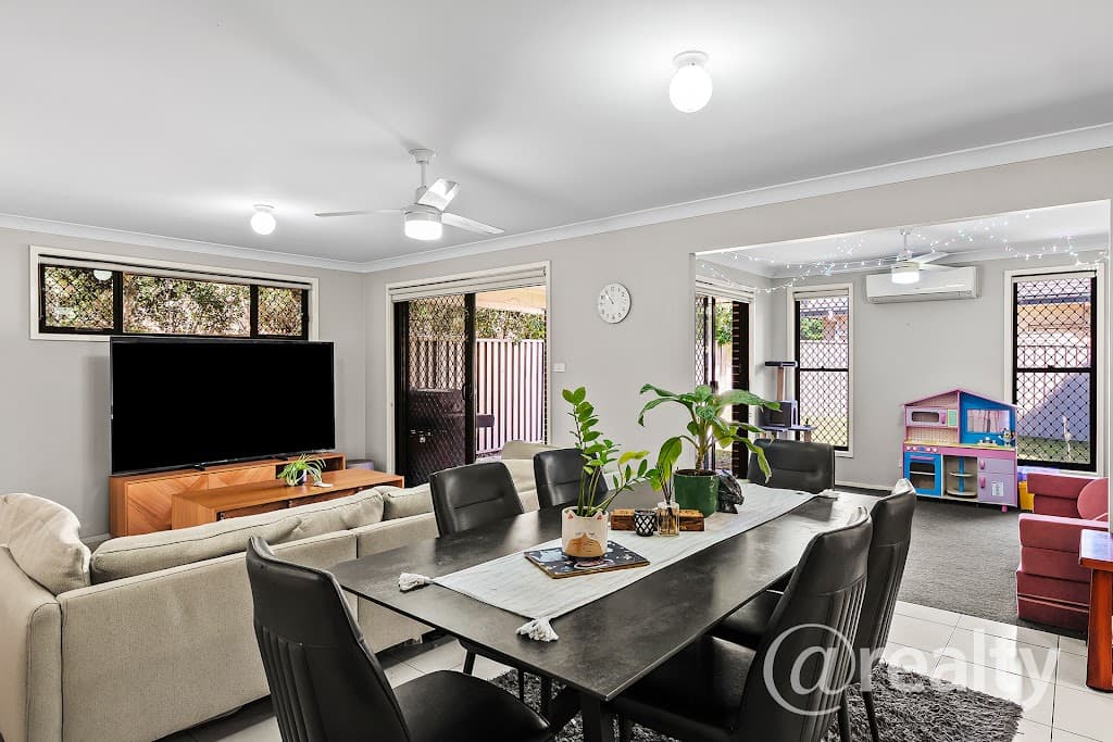 186 Greenwood Parkway, Jordan Springs, NSW, 2747, Jordan Springs - Thumbnail 6