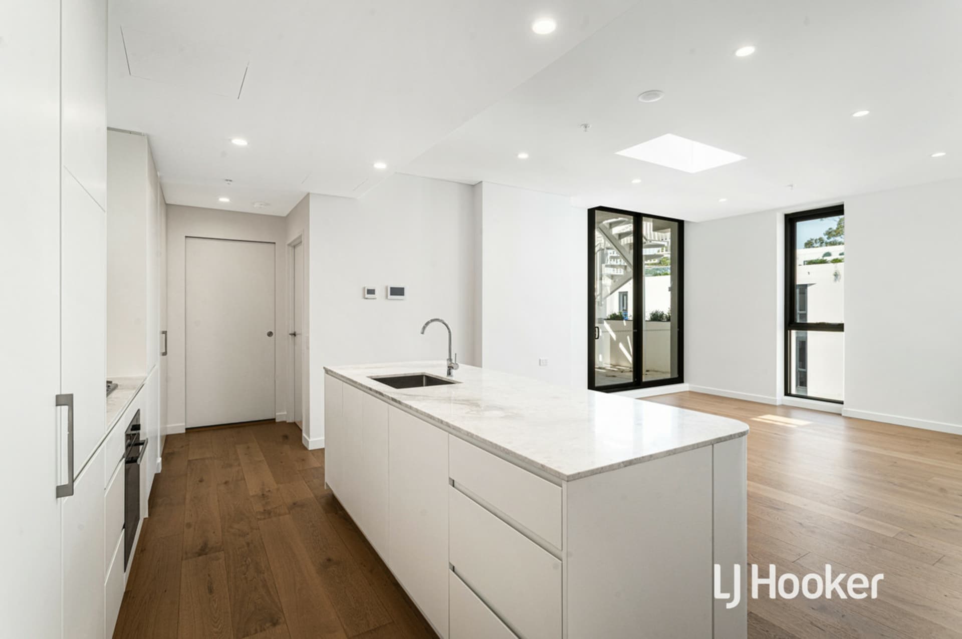 3076/4 Eustace Street, Rouse Hill, Rouse Hill - Thumbnail 2