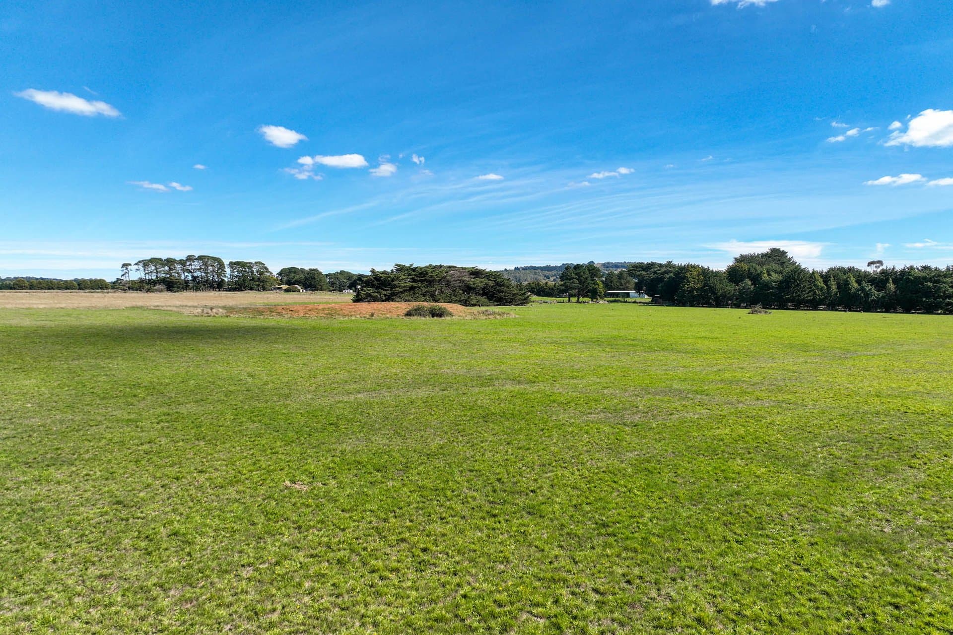 15 McGregor Road, Gisborne - Thumbnail 4