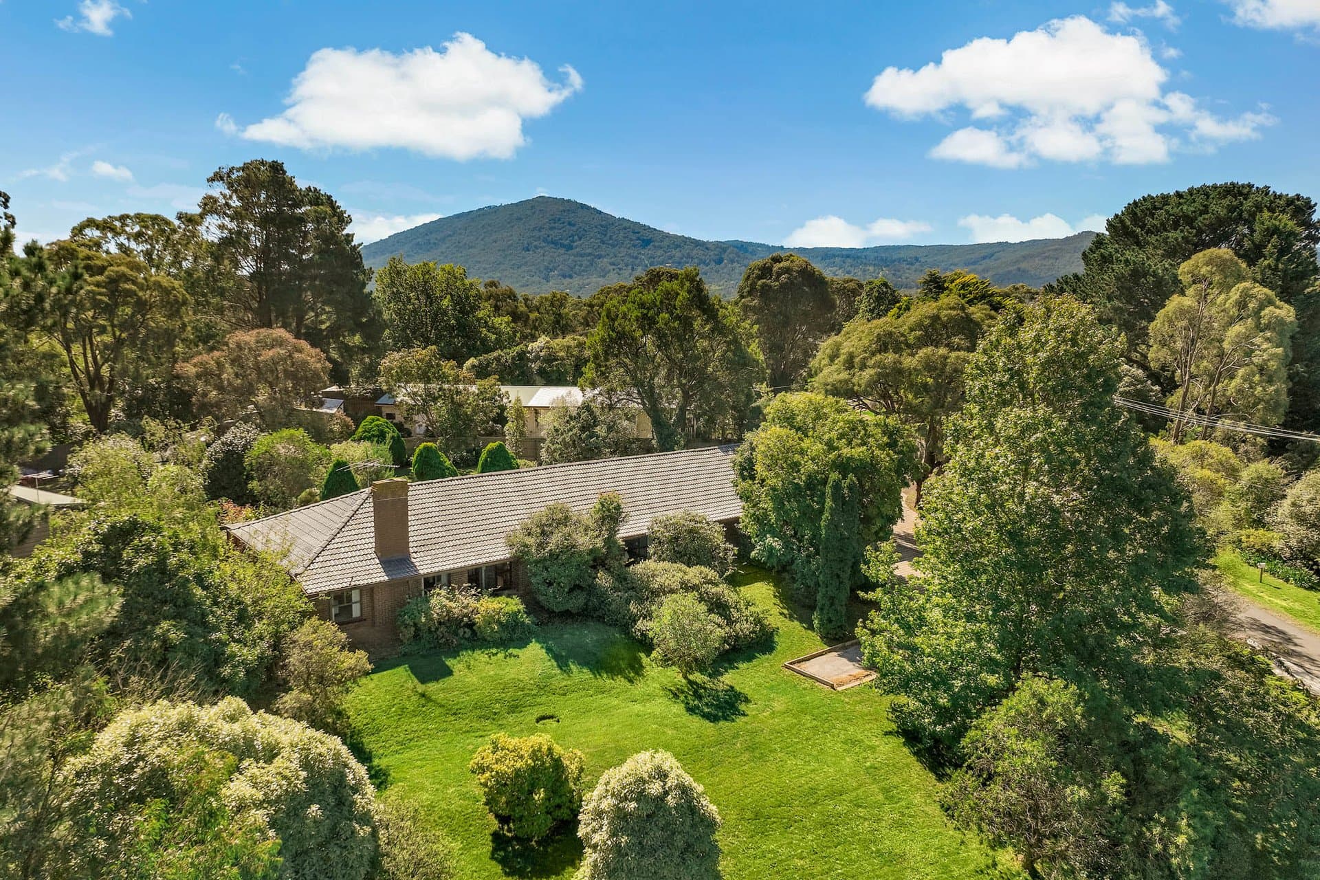41 Emerald Avenue, Macedon - Thumbnail 2