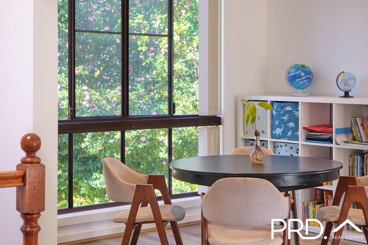 2 Drysdale Avenue, PICNIC POINT NSW 2213, Picnic Point - Thumbnail 4