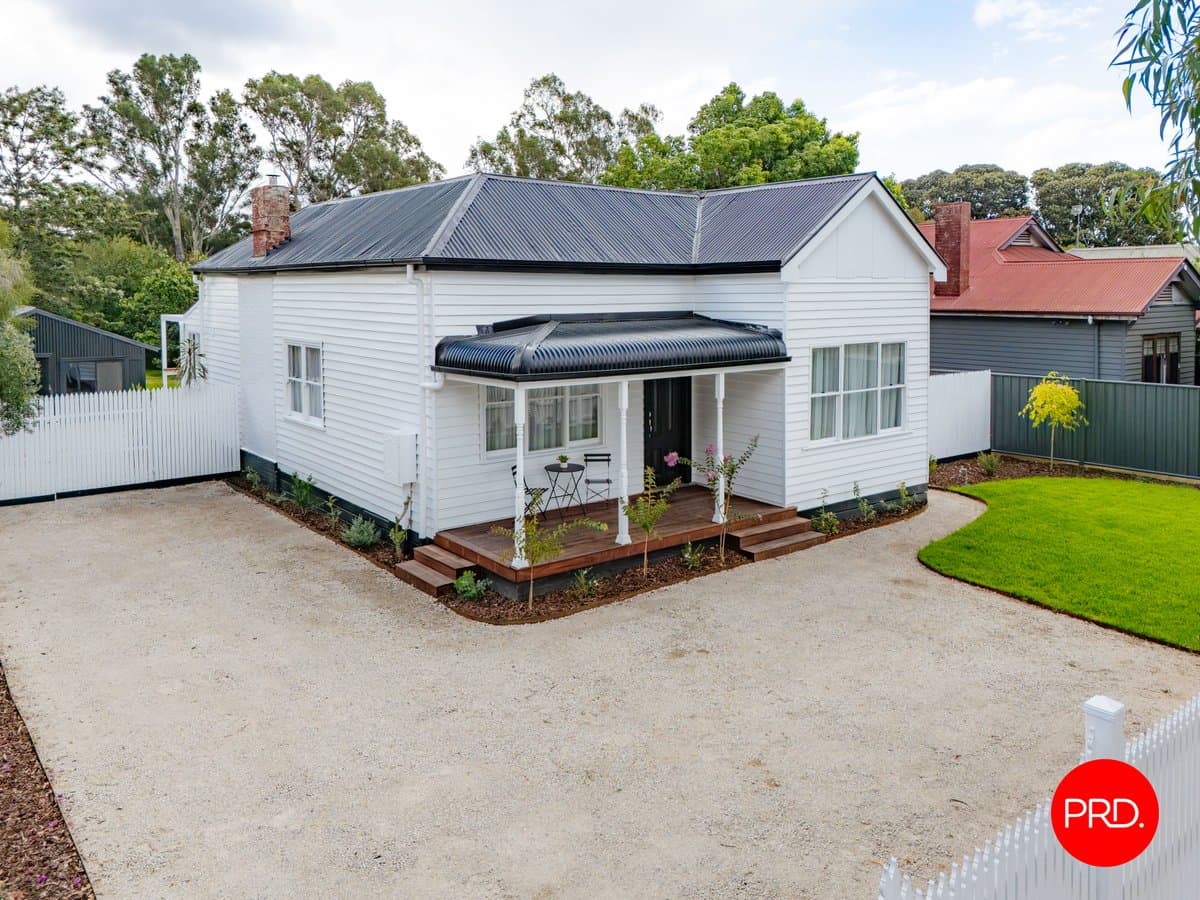 547 Napier Street, WHITE HILLS VIC 3550, White Hills - Image 1
