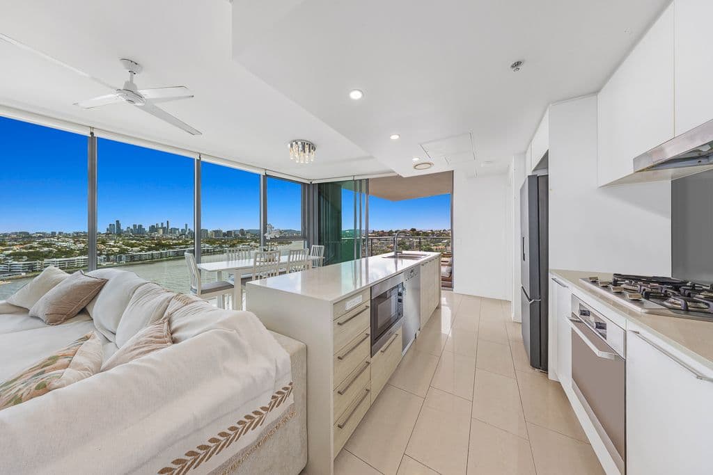 11808/8 Harbour Road, Hamilton QLD 4007, Hamilton - Thumbnail 5