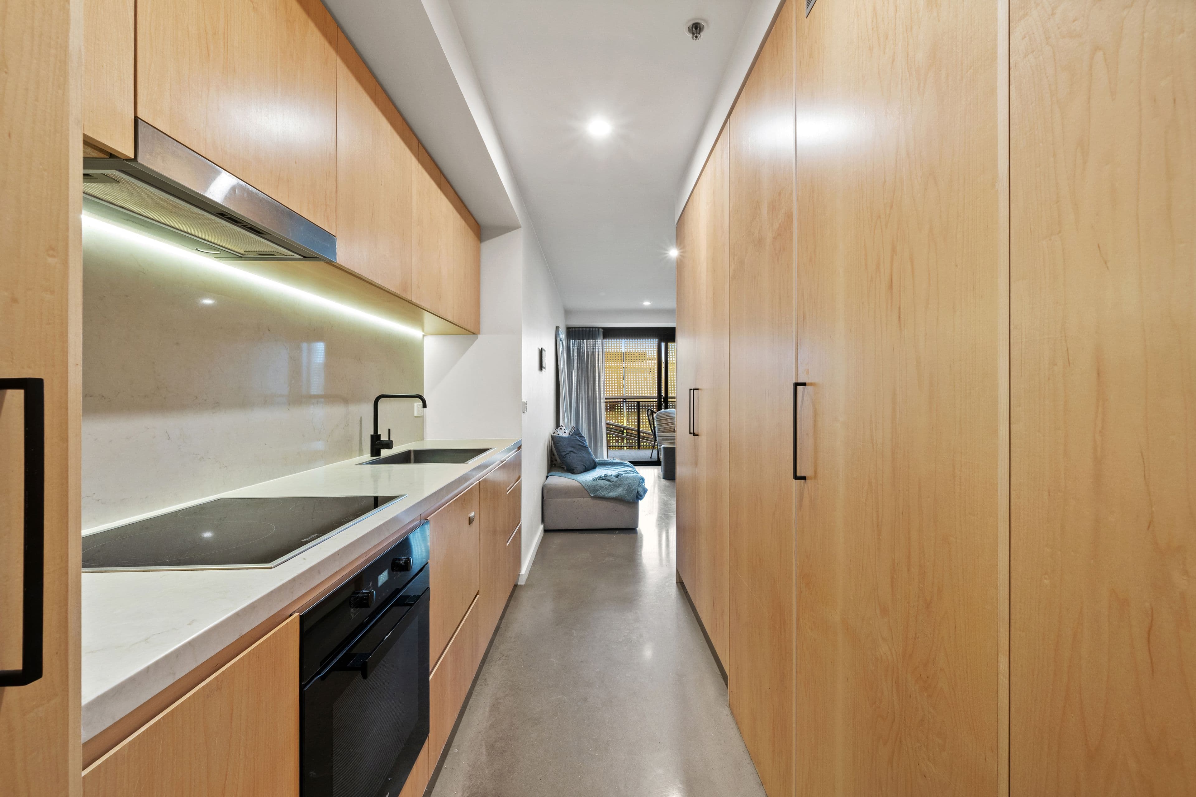 506/27 Lonsdale Street, Braddon ACT 2612, Braddon - Thumbnail 4