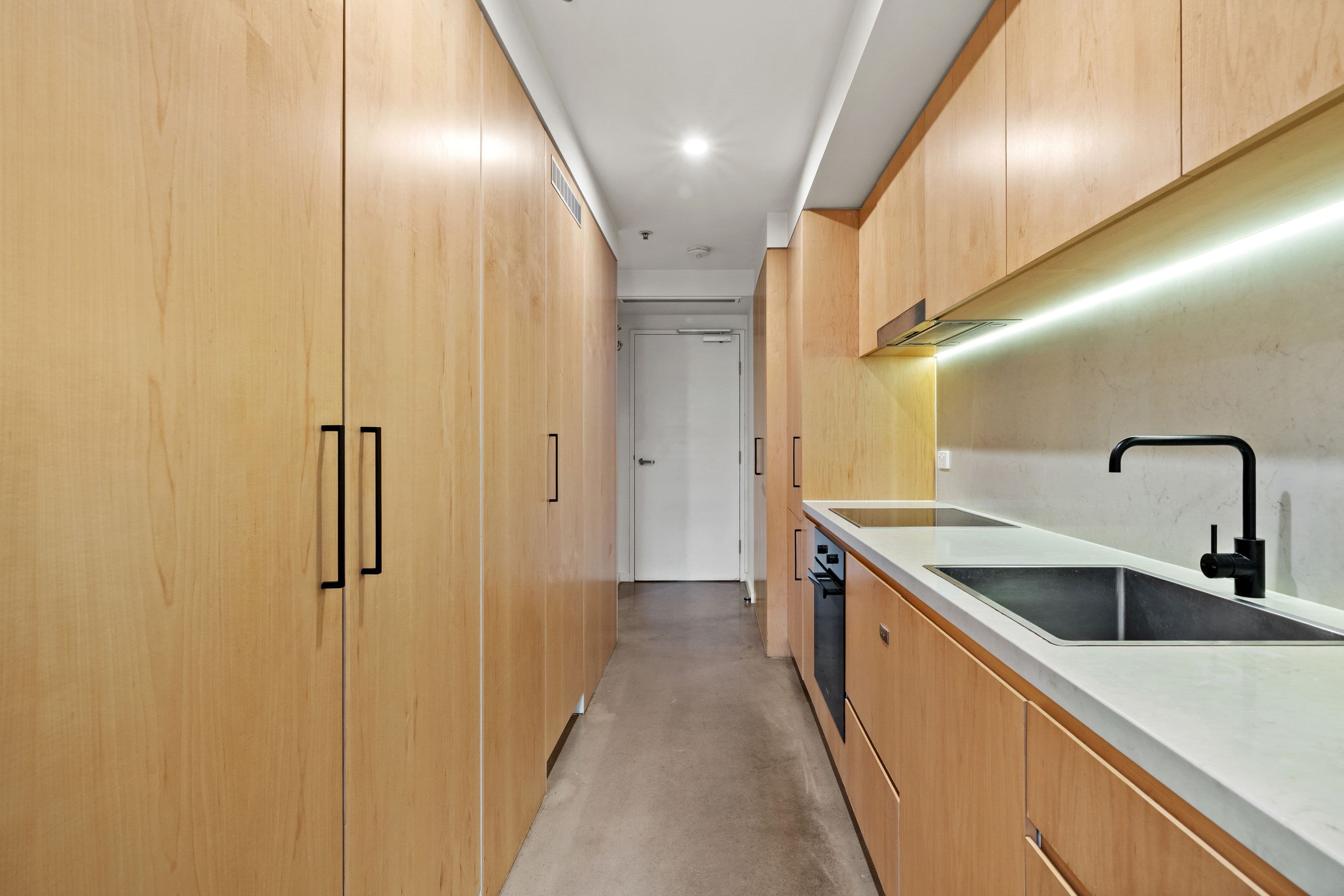 506/27 Lonsdale Street, Braddon ACT 2612, Braddon - Thumbnail 5
