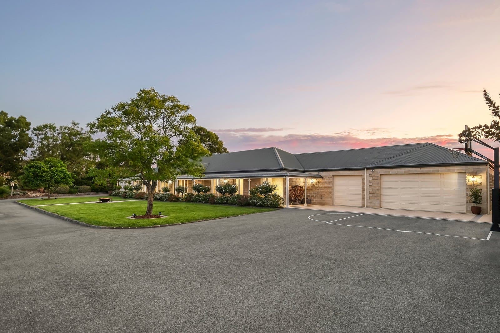 130 McArthurs Road, South Morang - Thumbnail 4