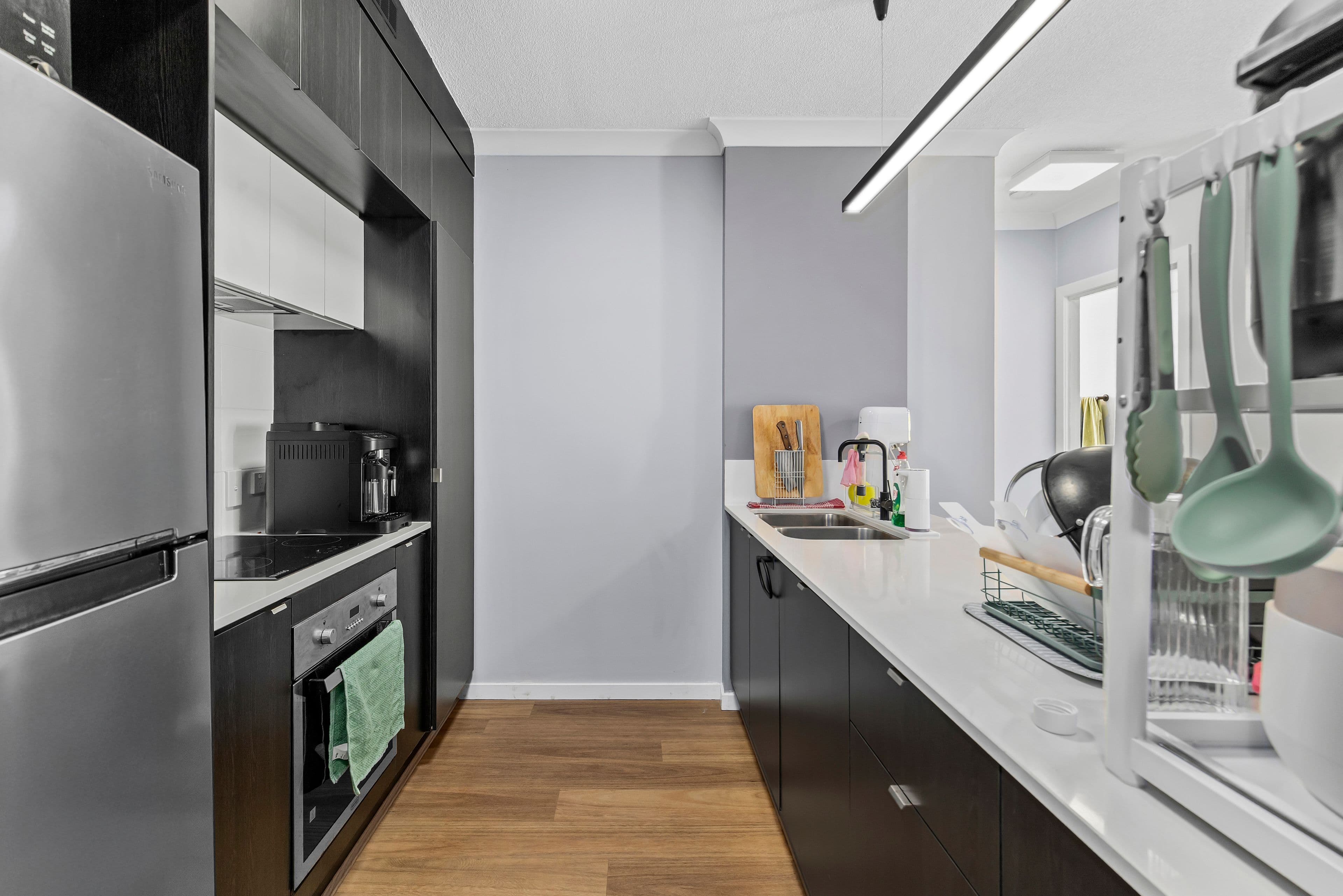 201/59 Latham Street, Chermside QLD 4032, Chermside - Thumbnail 2