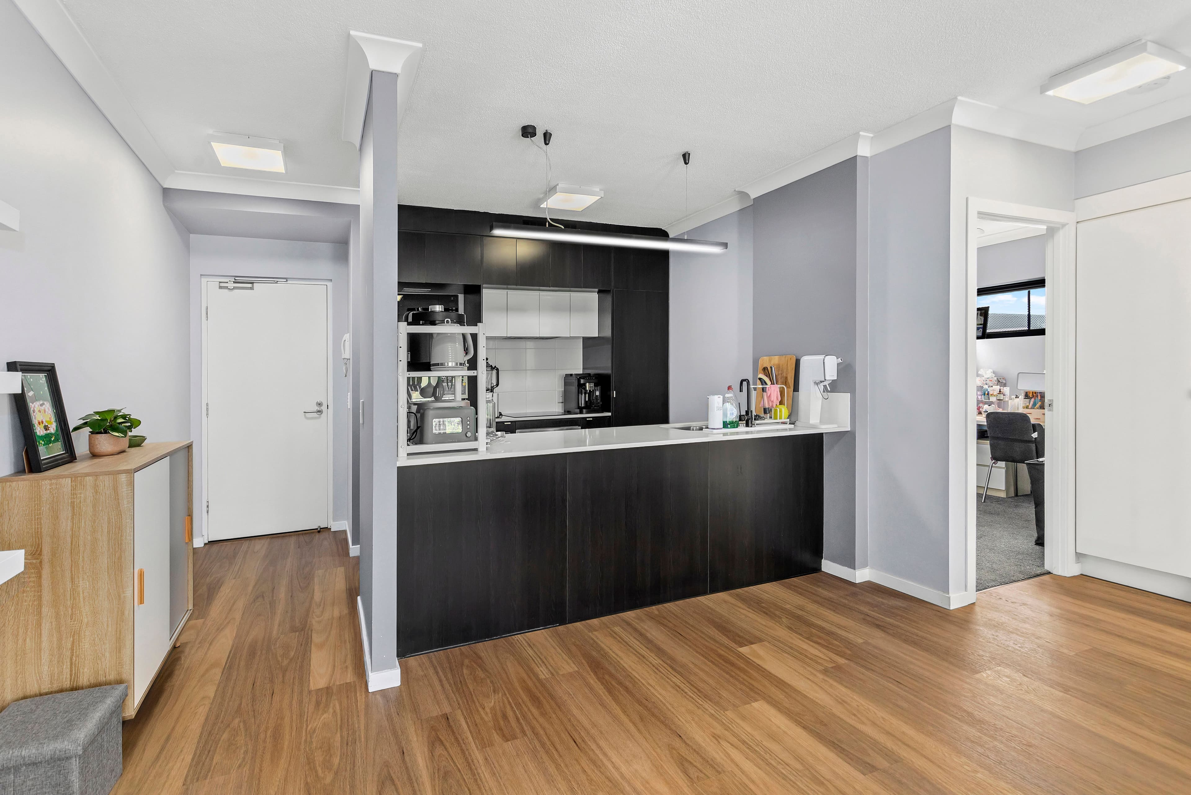 201/59 Latham Street, Chermside QLD 4032, Chermside - Thumbnail 8