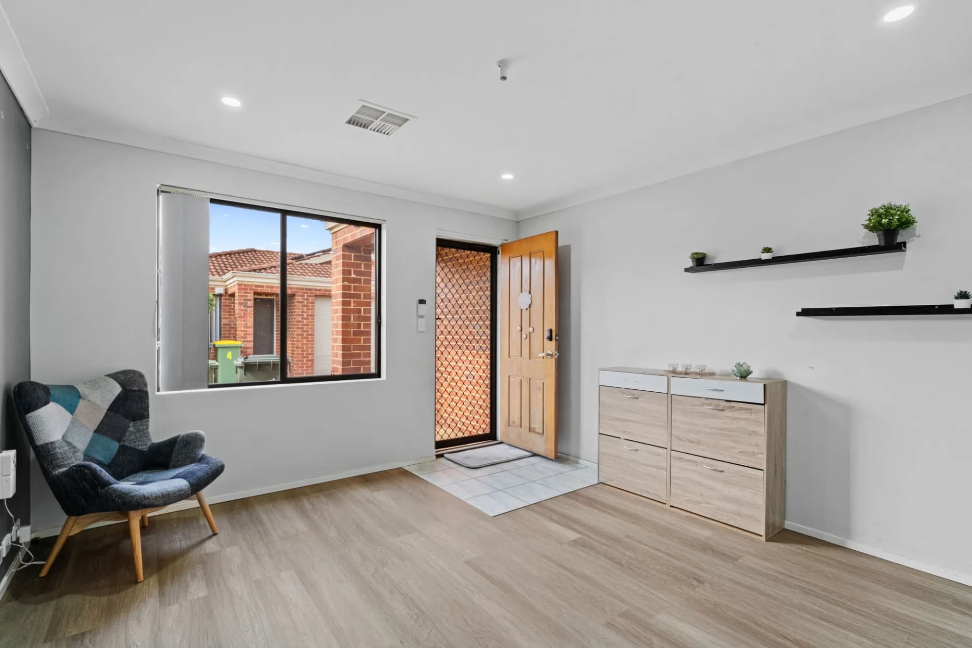 15/79-81 George Way, Cannington, WA, Cannington - Thumbnail 2