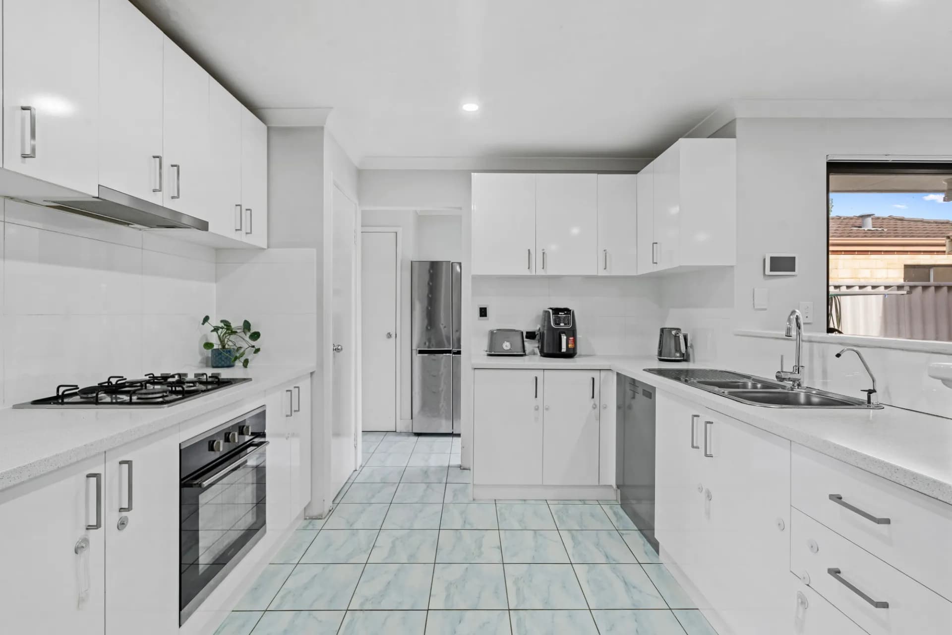 15/79-81 George Way, Cannington, WA, Cannington - Thumbnail 4