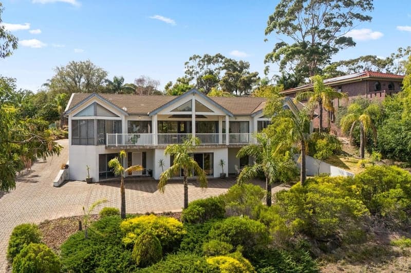 18 Immanuel Drive, Salisbury Heights - Image 1