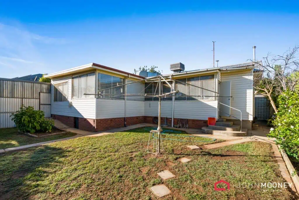39 Heydon Avenue, Turvey Park NSW 2650, Turvey Park - Image 1