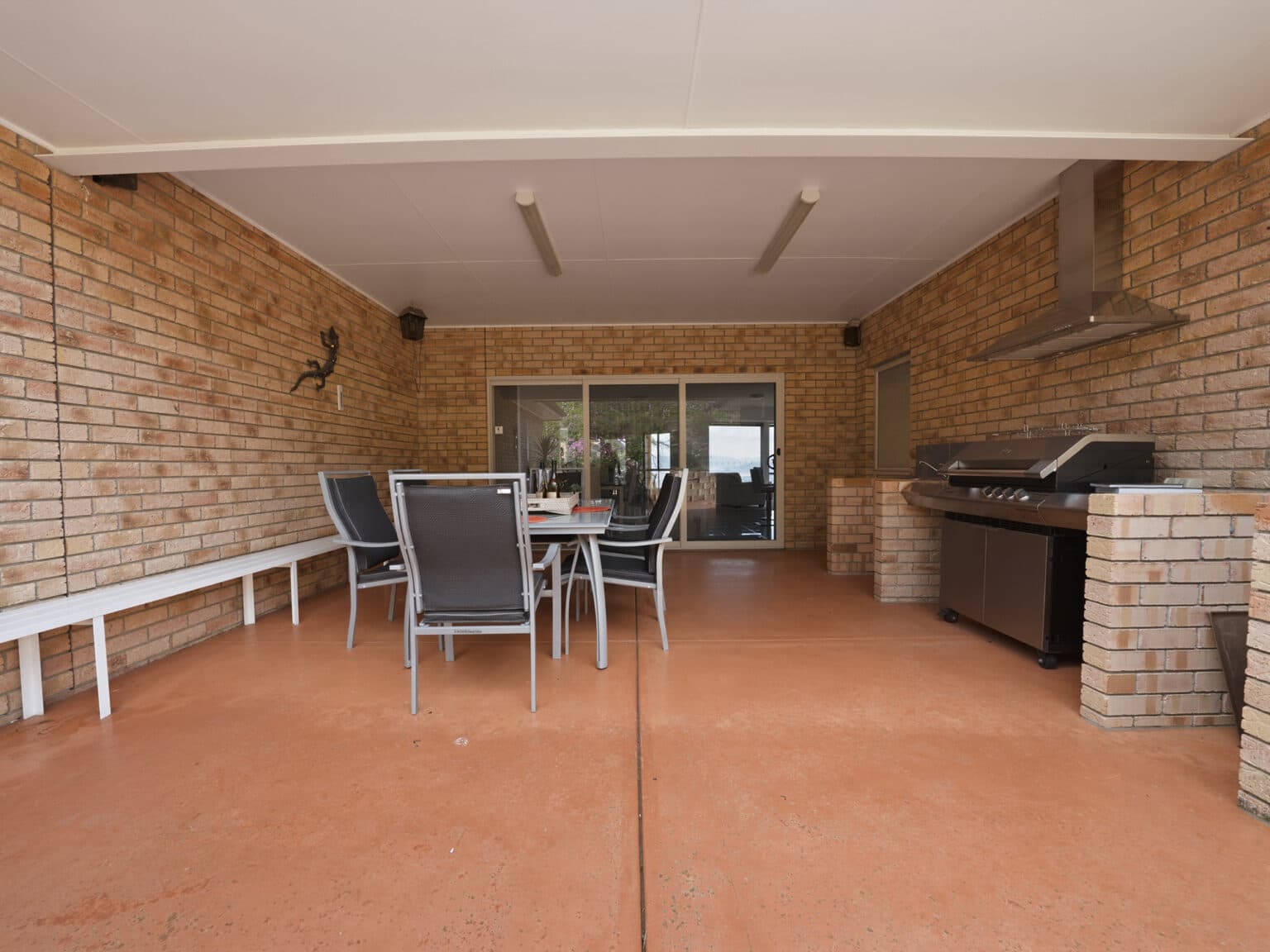 1/139 Cotlew Street, Ashmore, QLD, 4214, Ashmore - Thumbnail 5
