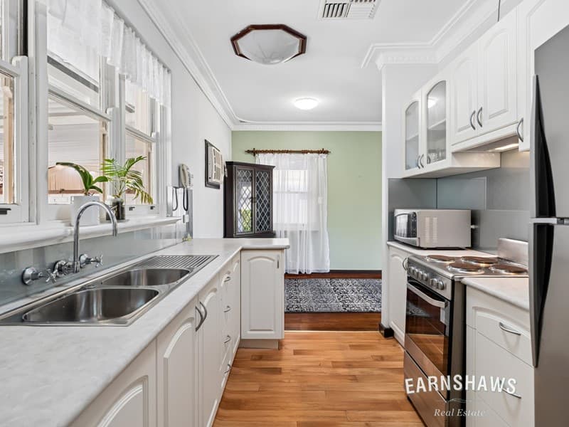 13 Myles Road, Swan View, Swan View - Thumbnail 2