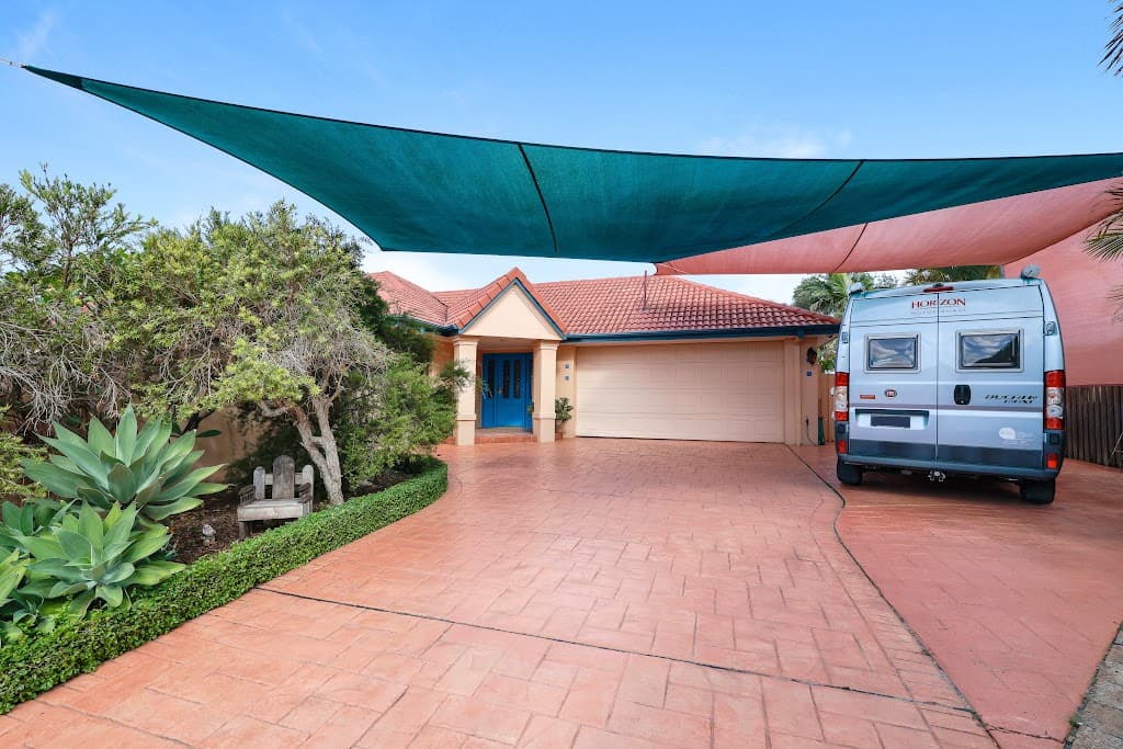 10 Westlake Court, Helensvale, QLD, 4212, Helensvale - Thumbnail 2